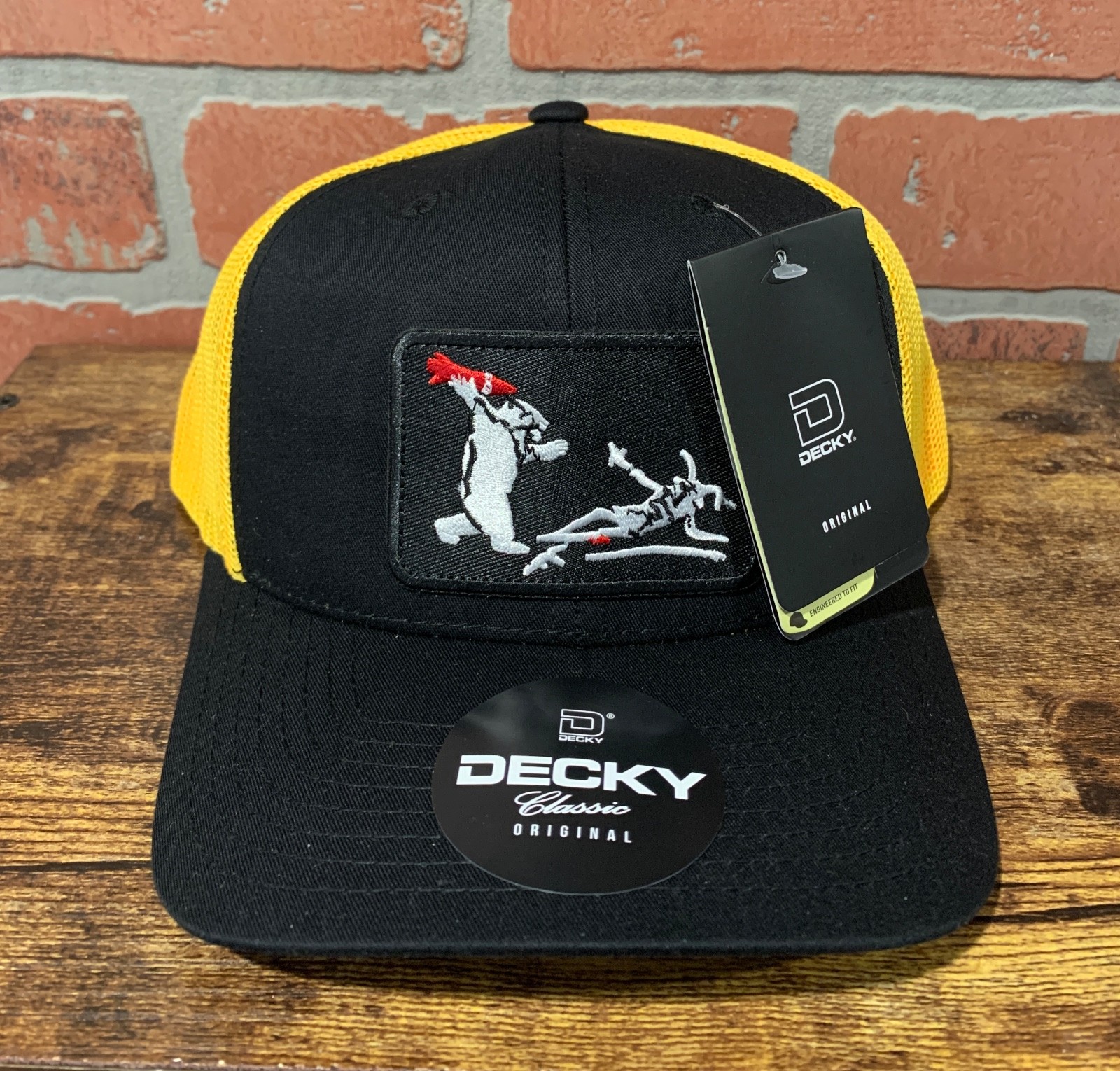 Blackbeard Pirate Flag Bear Vs Demon Decky 6021 Mid Profile Trucker Snapback Hat