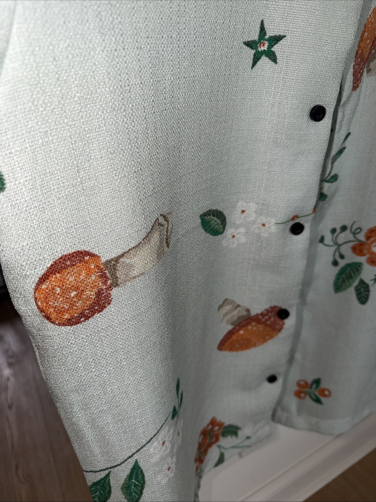 Malibu by Drill Men’s Medium Camp Shirt Blue Floral Mushroom AOP Print NWT