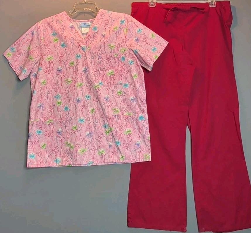 Scrub Set Women’s Small, Scrubs Top, UA Pants