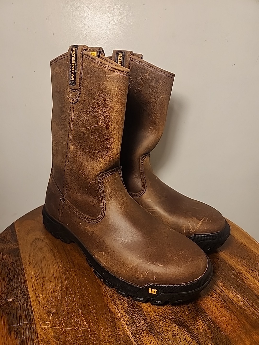 Caterpillar Men’s Drawbar Pull-On Work Boots Soft Toe Size 7.5 Brown Leather