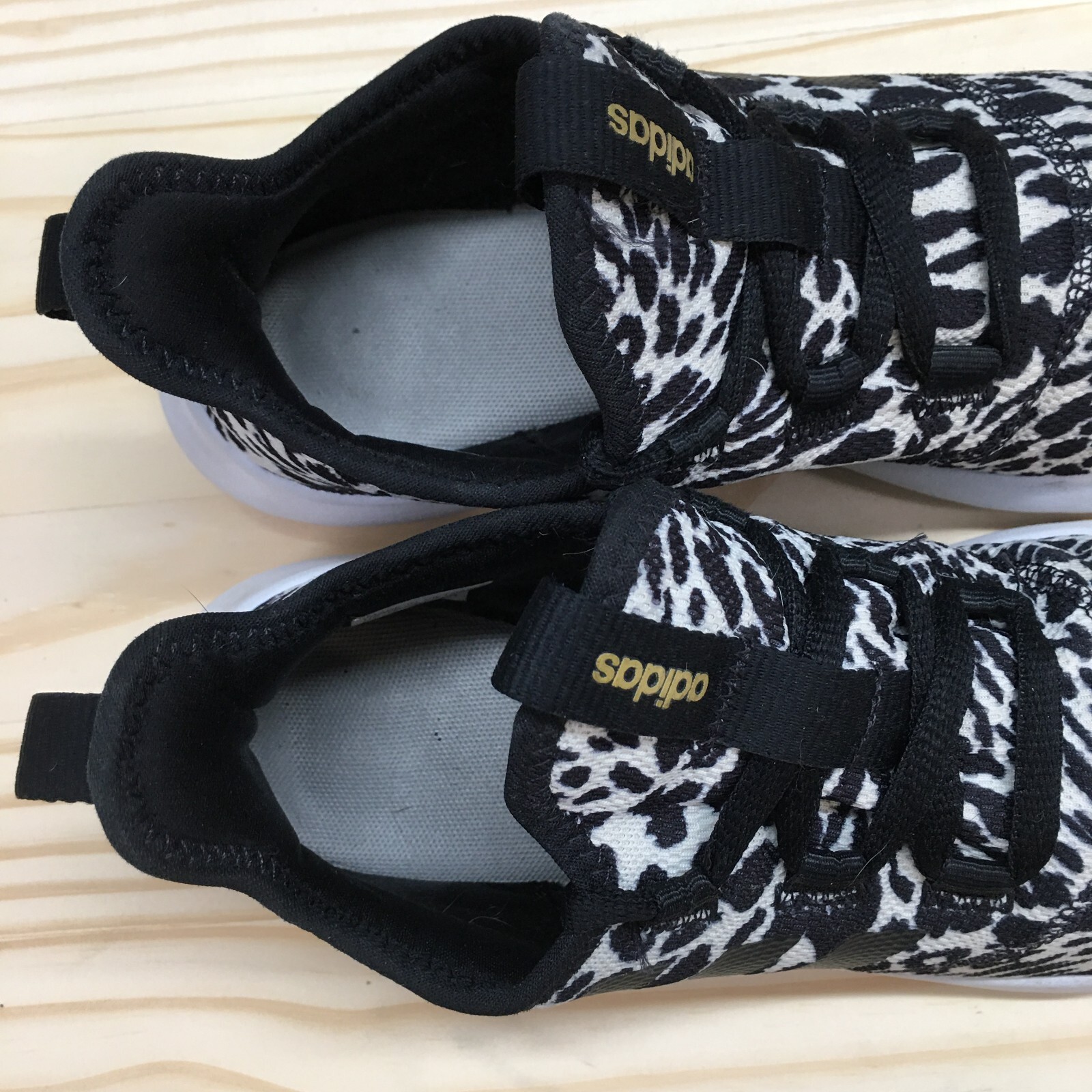 Adidas Shoes Womens 6.5 Cloudfoam Running Sneakers Multicolor Leopard GW4347