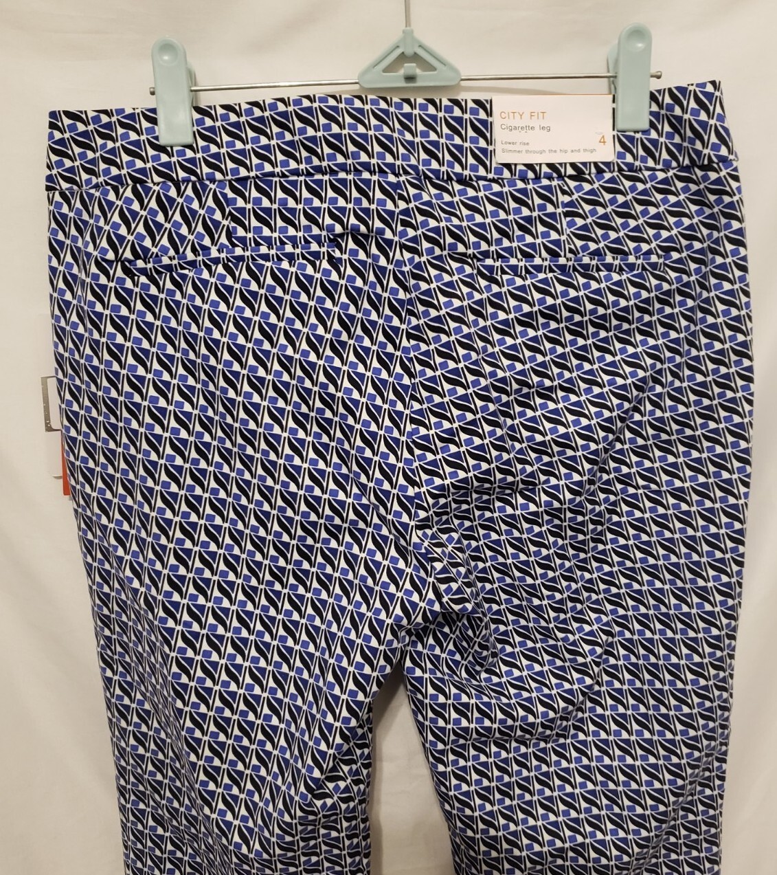 Dalia Pants Women Sz 4 Blue Black CITY FIT Cigarette Leg Lower Rise Capri