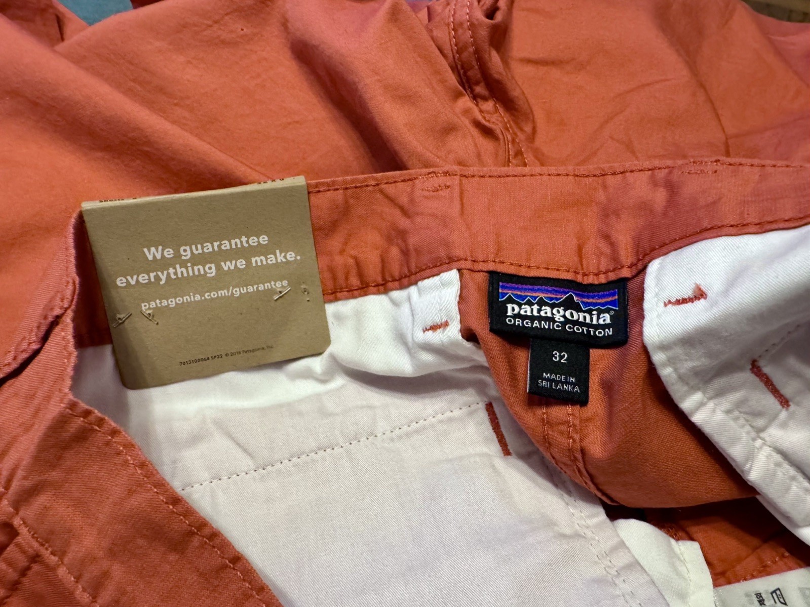 Patagonia Men’s Lightweight All Wear 32 in. Hemp Shorts 8″ Inseam Sumac Red NWT