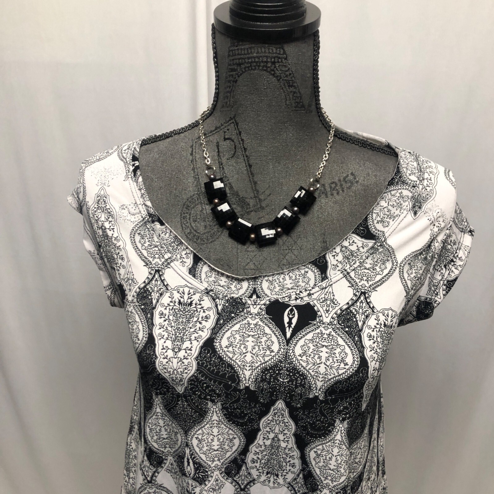 Nicola Anton Tunic Womens Size Medium Black White Raw Edge Neck Hem Stretch Top
