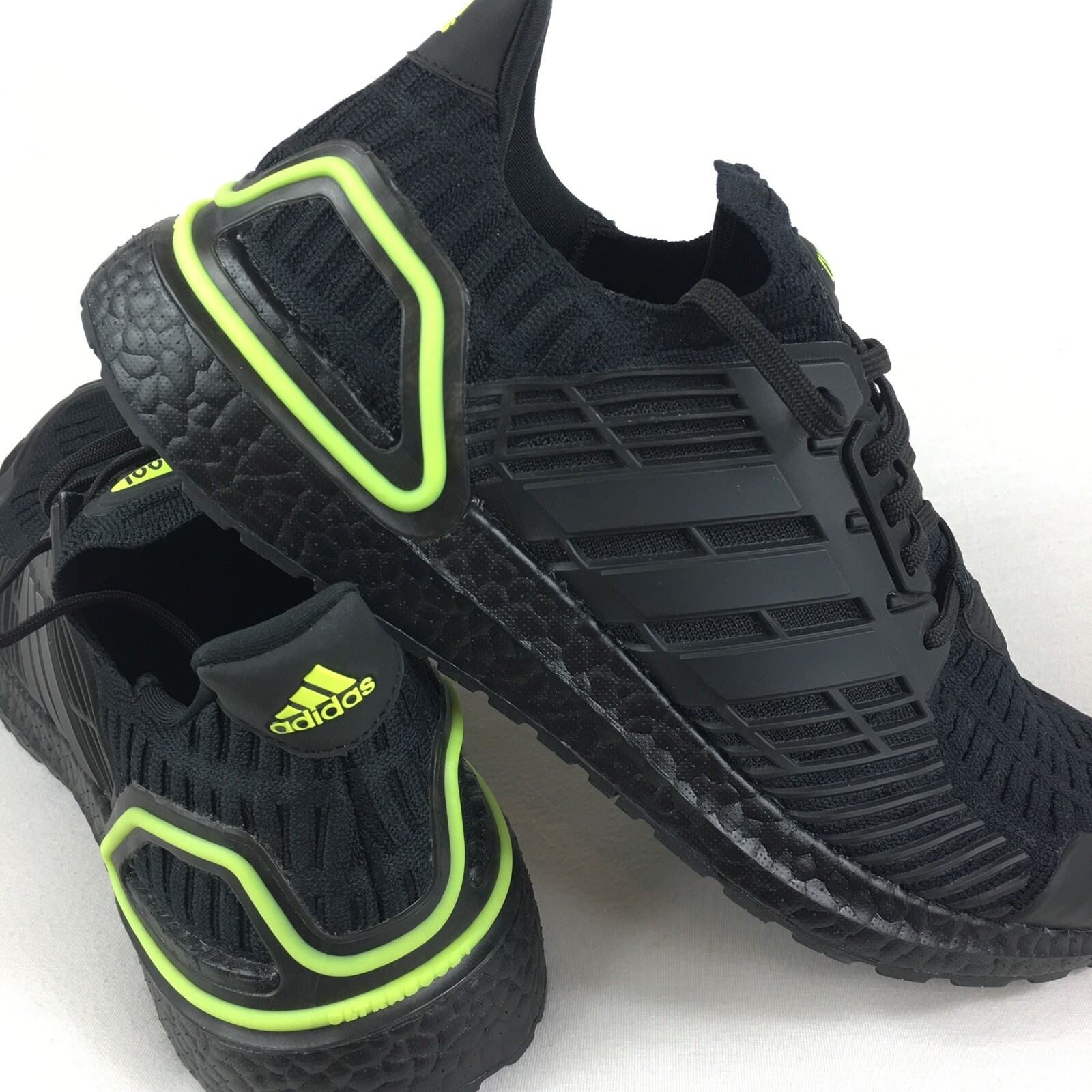 Size 8.5 Adidas Ultraboost CC_1 DNA Core Black Running Shoes GX7812 Men’s NEW