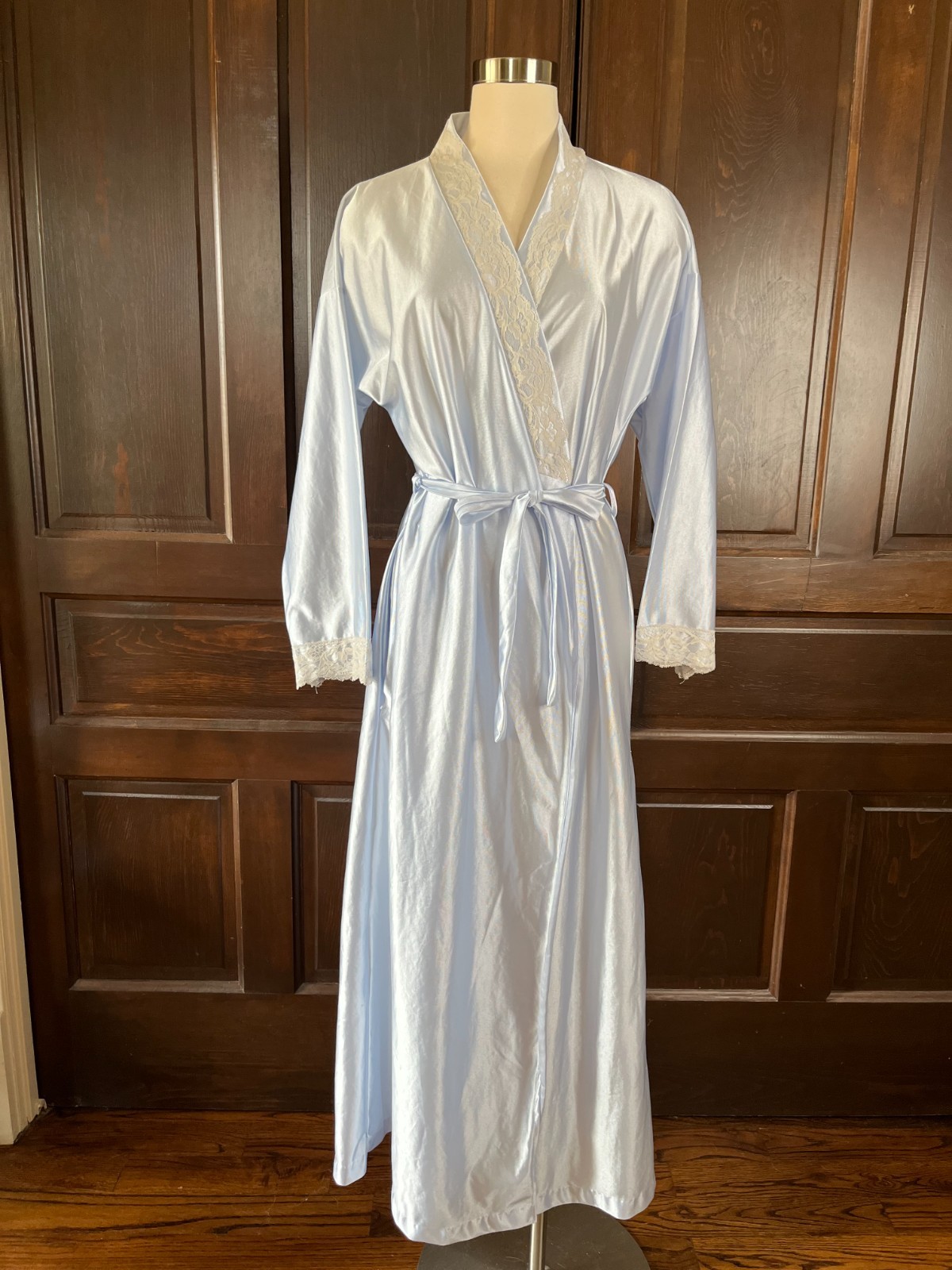 Heather Collection Women’s Long Sleeve Robe Size S Lace Trim Light Blue USA Made