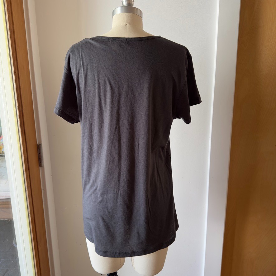 LNA Women’s Basic Dark Gray V-Neck 100% Cotton Short Sleeve Deep V T-Shirt-Sze L