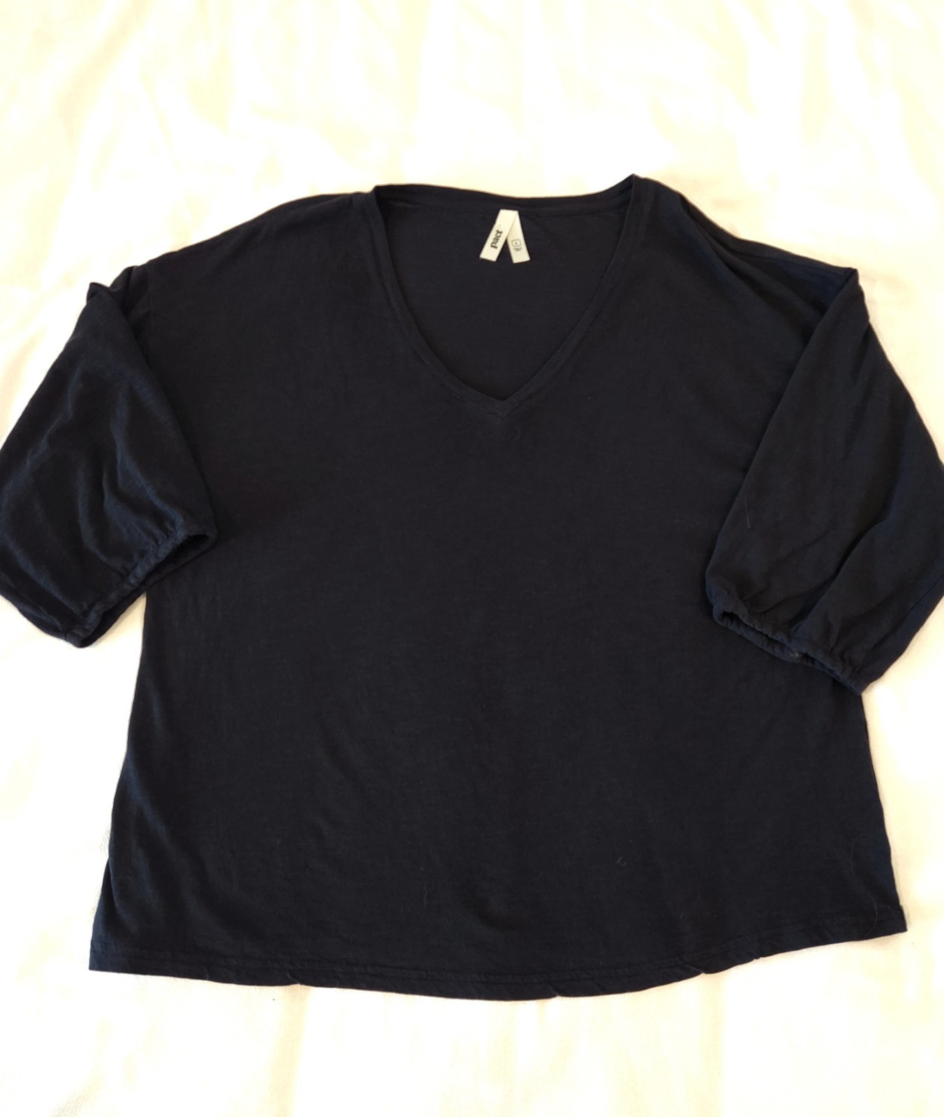 PACT Women’s Organic Cotton V-Neck 3/4 Puff Sleeve Shirt Black Large