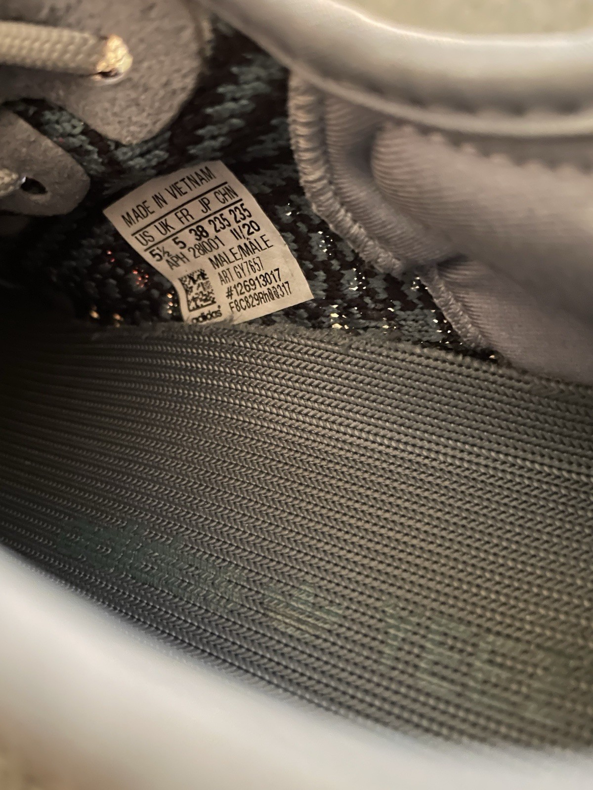 Size 5.5 – adidas Yeezy Boost 350 V2 ‘Ash Blue’ GY7657