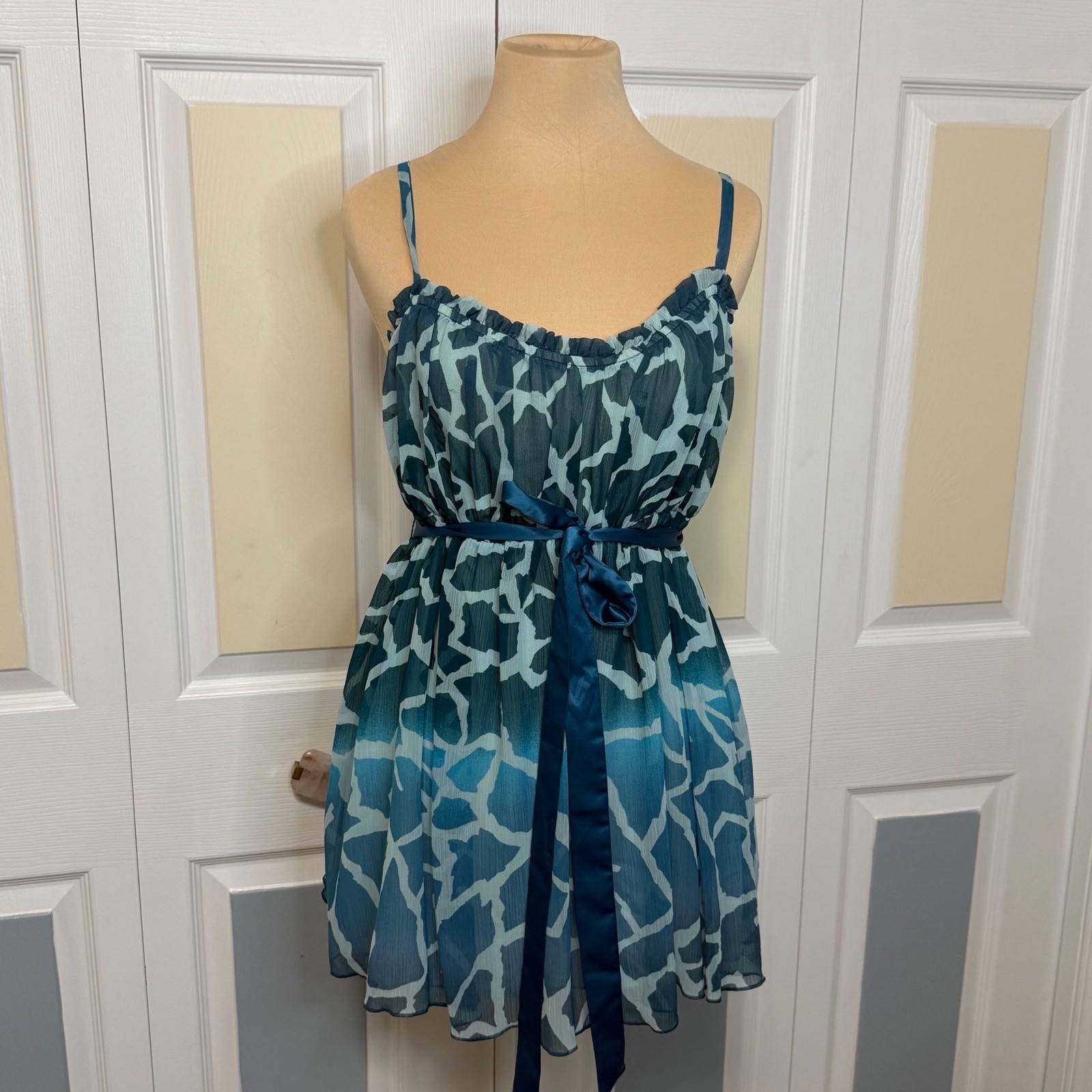 Mixit Blue Giraffe Animal Print Camisole Top Large Empire Waist Ribbon Belt