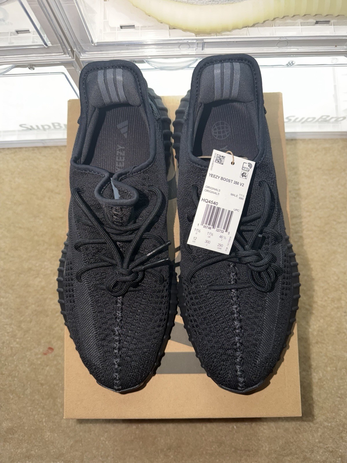 Yeezy Boost 350 V2 Onyx Size 12