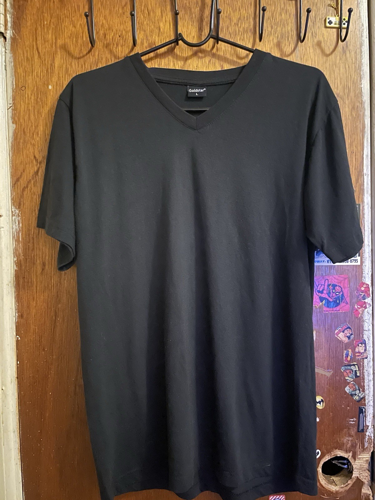Goldstar Men’s 100% Cotton Black V-Neck T-Shirt Size Large