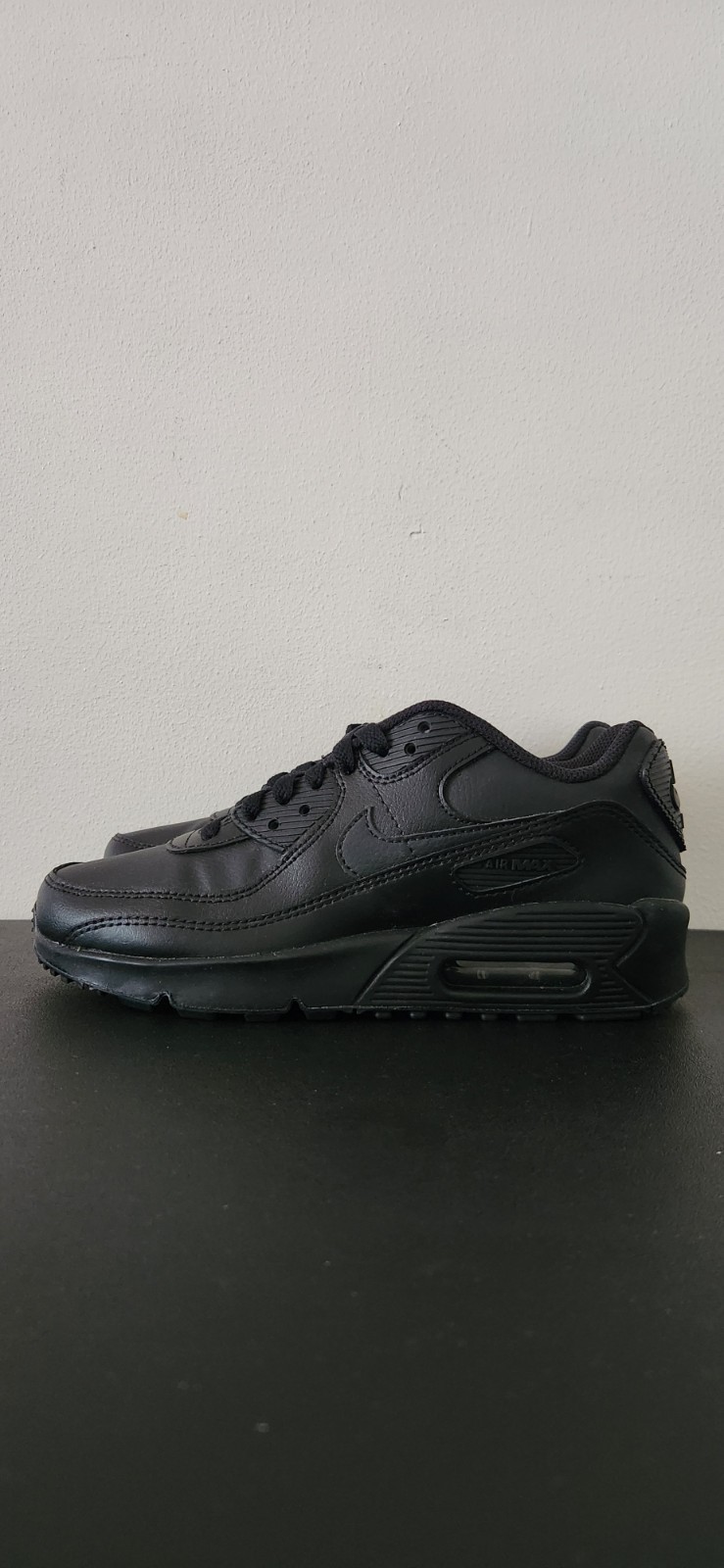Youth Nike Air Max 90 LTR (GS) Triple Black Sneakers (Size: 4Y)