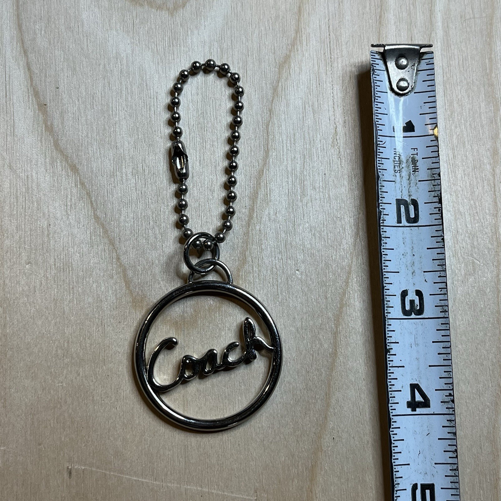 COACH ROUND SCRIPT Logo Silver Nickel Metal Key Fob Bag Charm Keychain Hang Tag