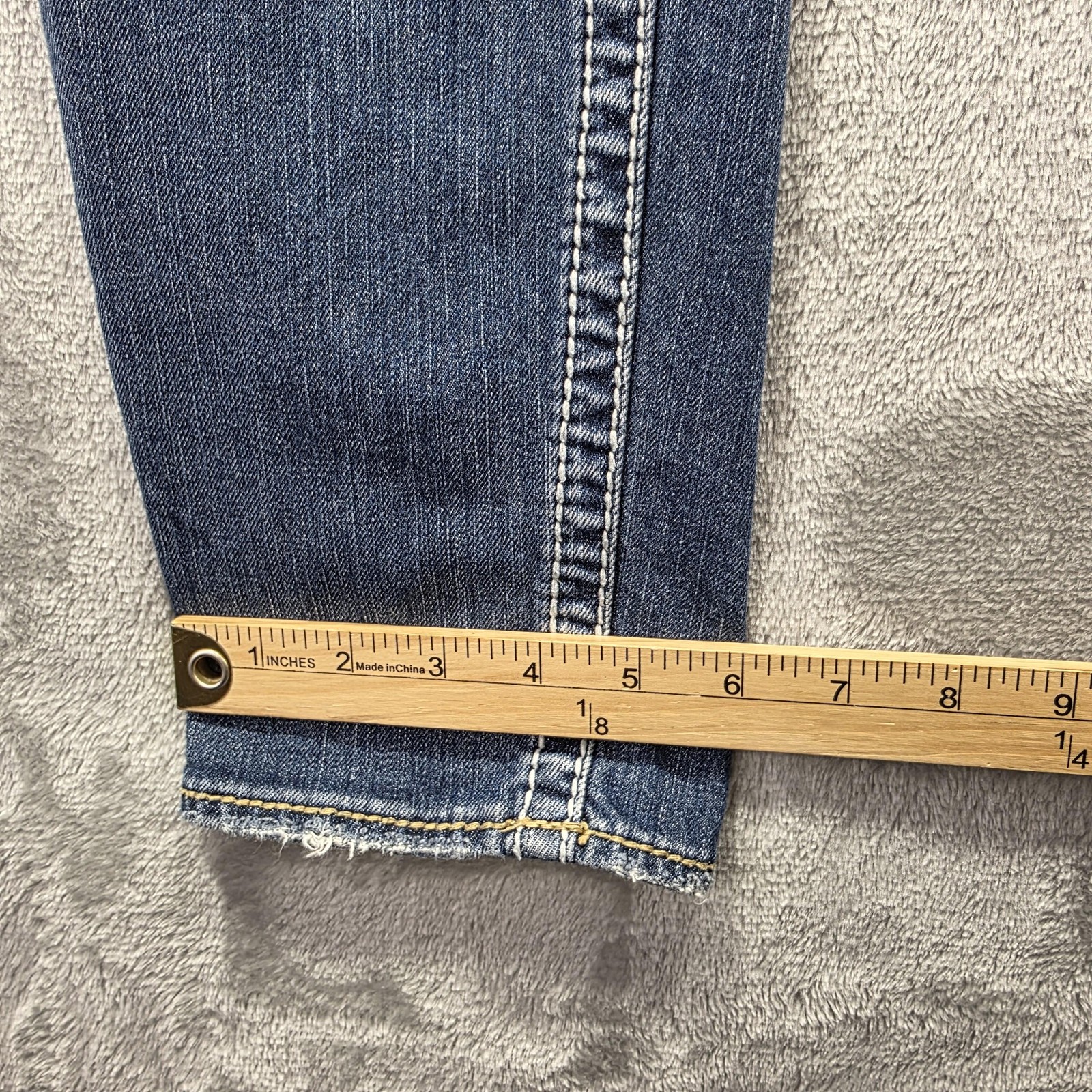 Silver Jeans Kelli Jeans Womens 28 Blue Relaxed Skinny Distressed Denim Stretch