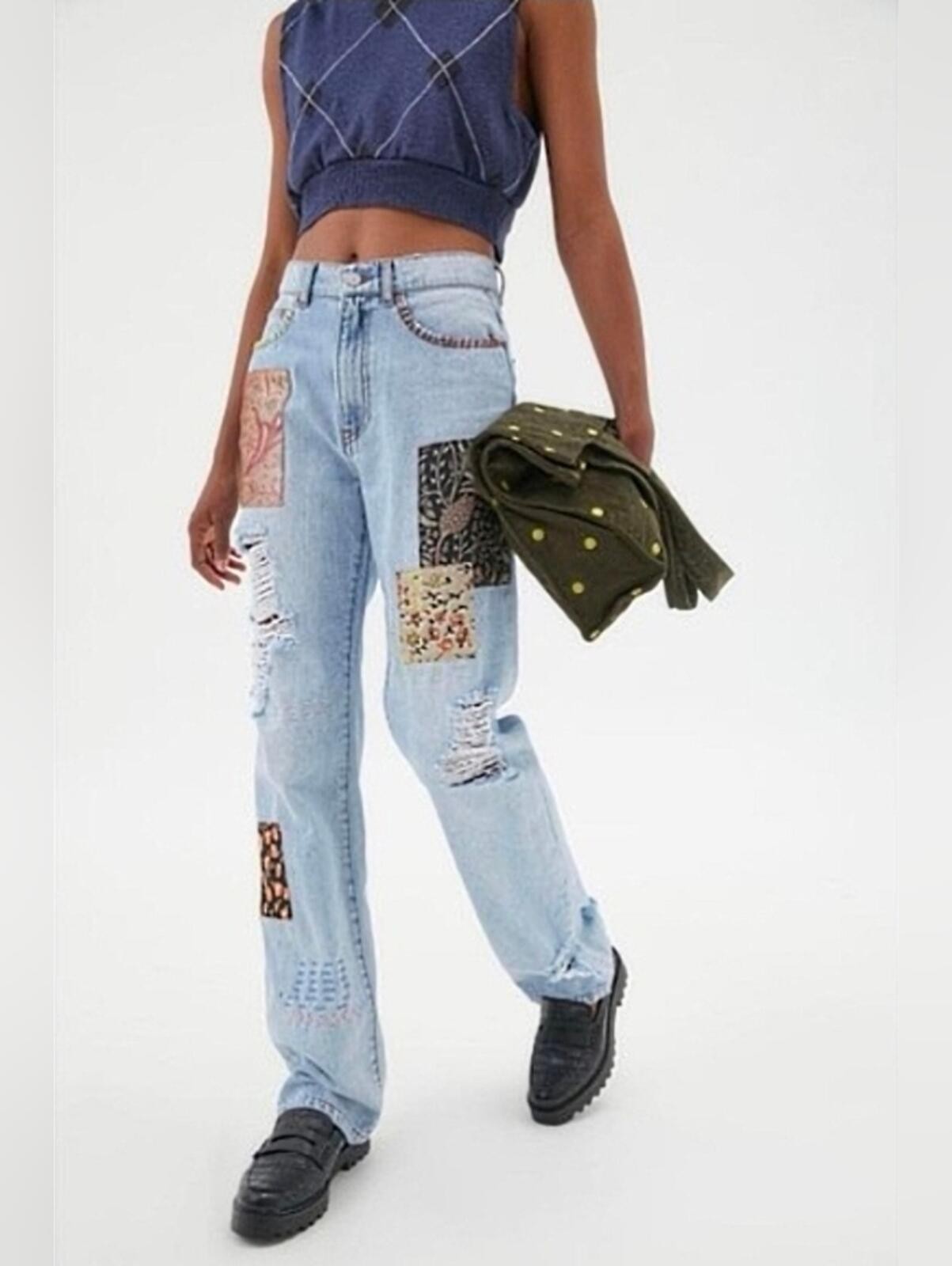 BDG Light Blue Distressed Patchwork Women’s Jeans Size 24
