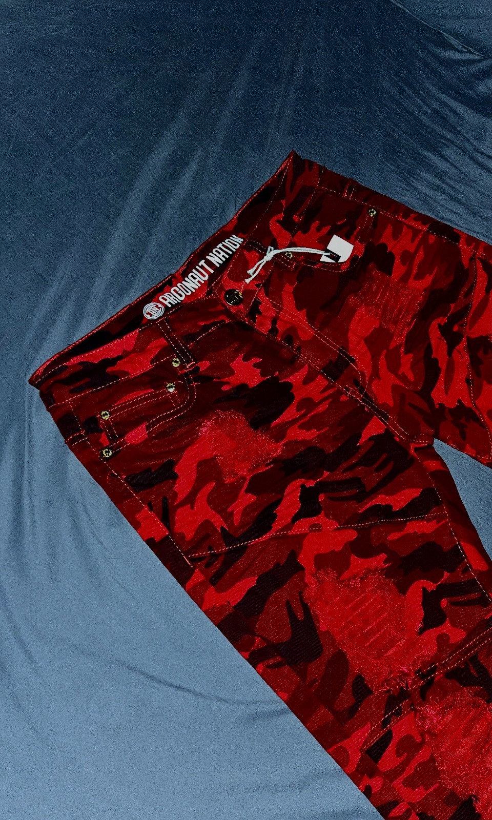 (BRAND NEW) Argonaut Nation Red and Black Camo Skinny Jeans – 98% Cotton