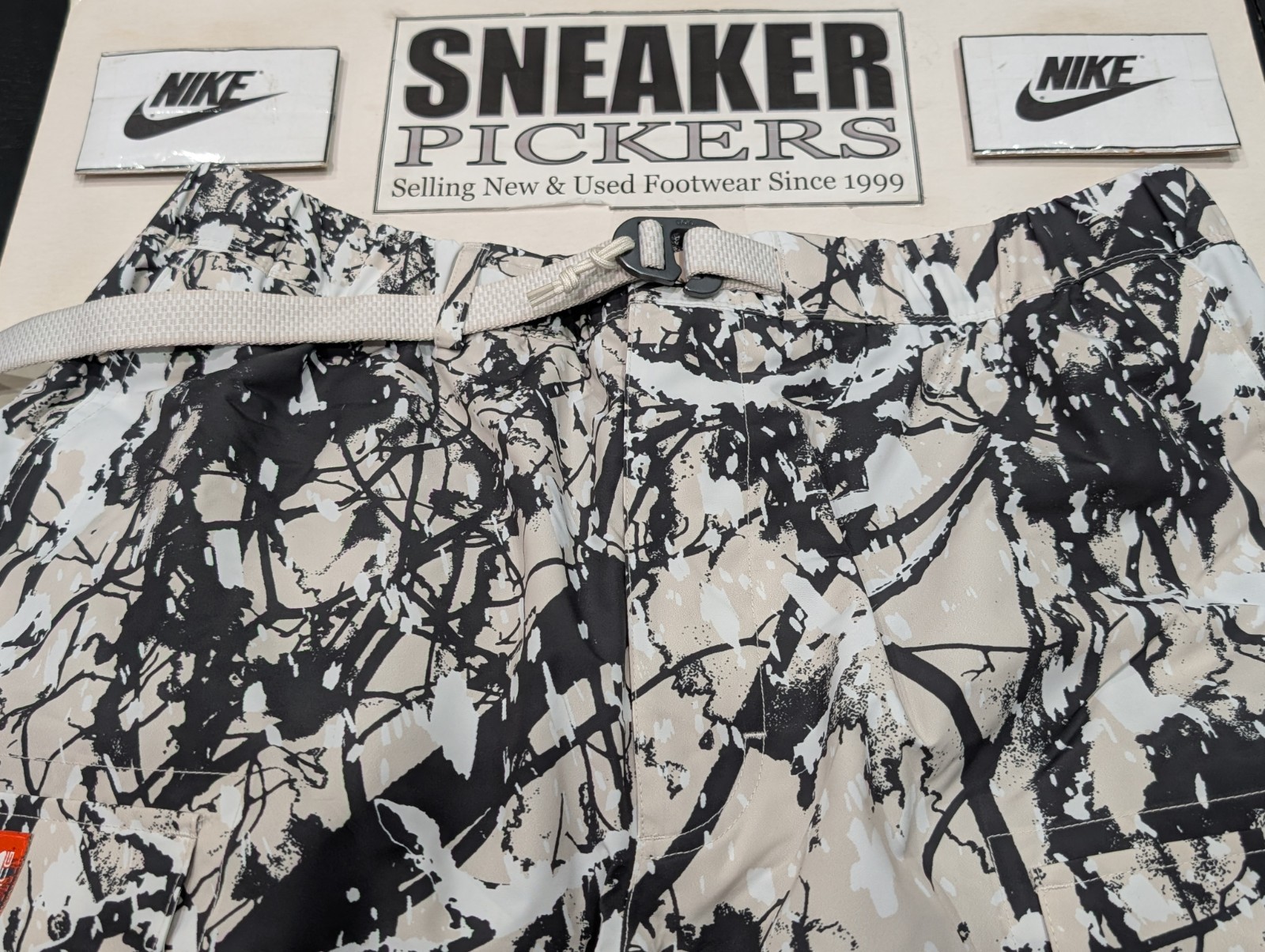 Nike ACG Chena Vortex Storm-FIT Winter Pants – Size: Small – FV8840 104 – NWT !