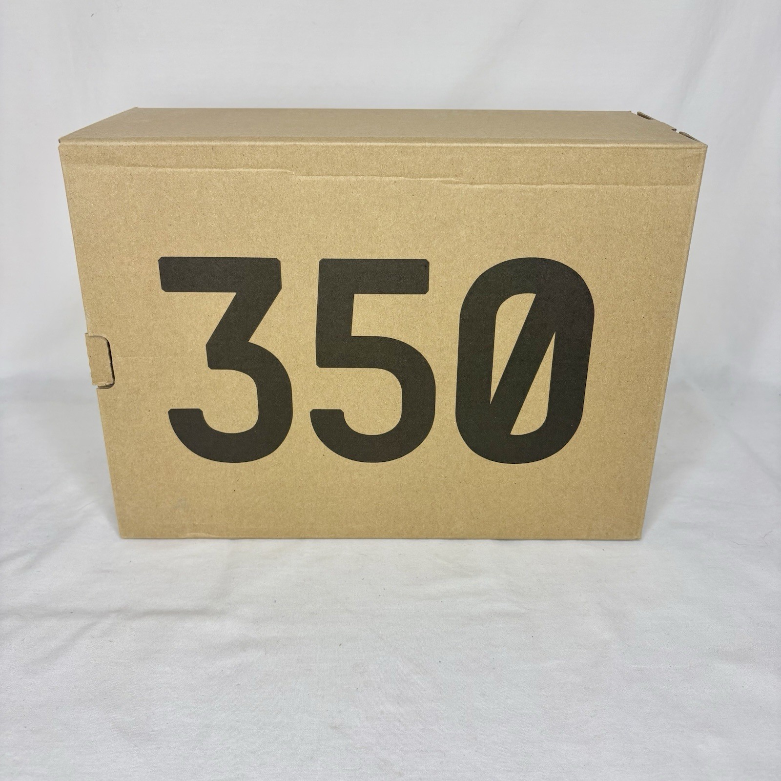 Adidas Yeezy Boost 350 V2 Mens Shoes 4 Lace Up Beige Sneakers Casual FX9028