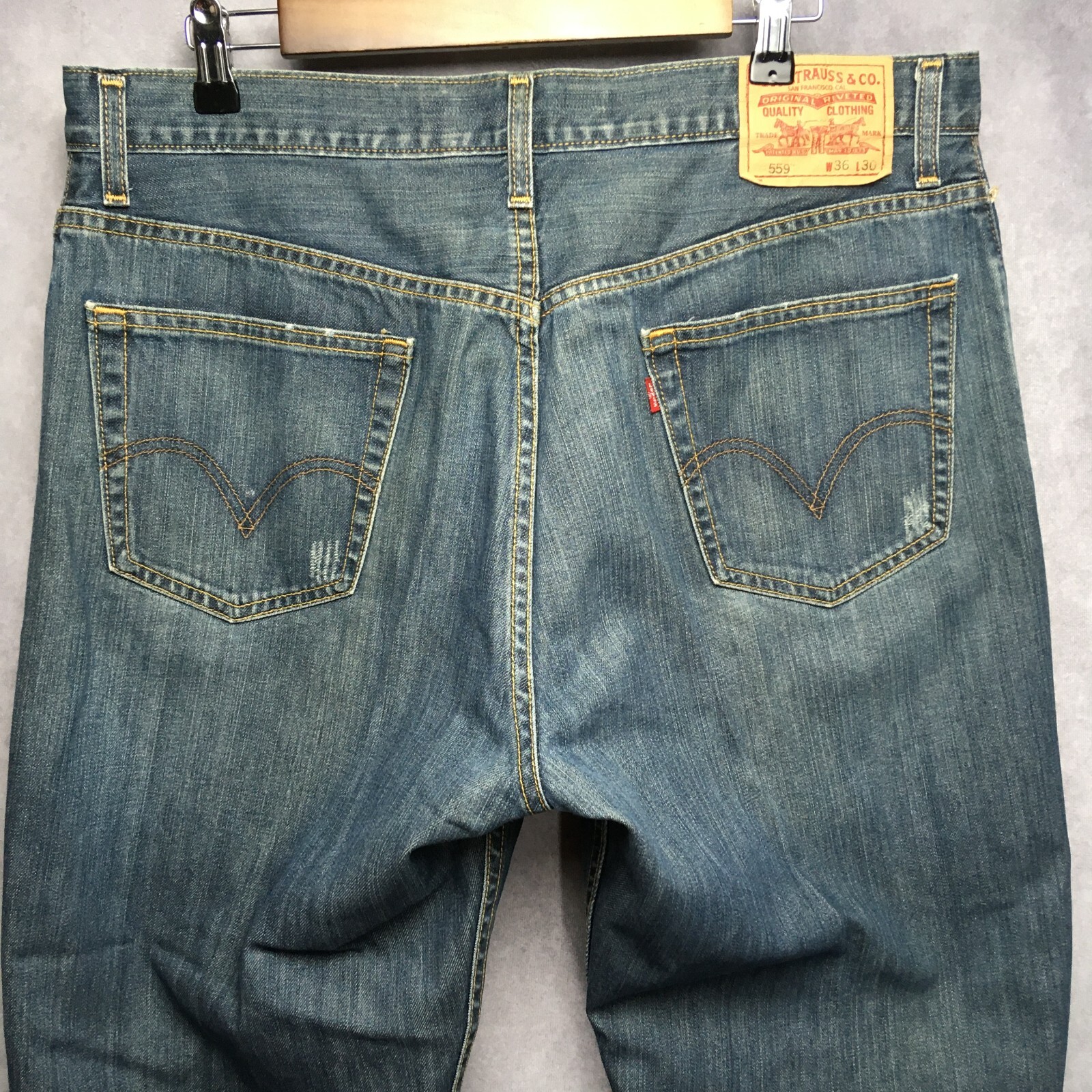 Levis 559 Mens Jeans 36×30 Relaxed Straight Fit Blue Denim Pants Zipper Fly