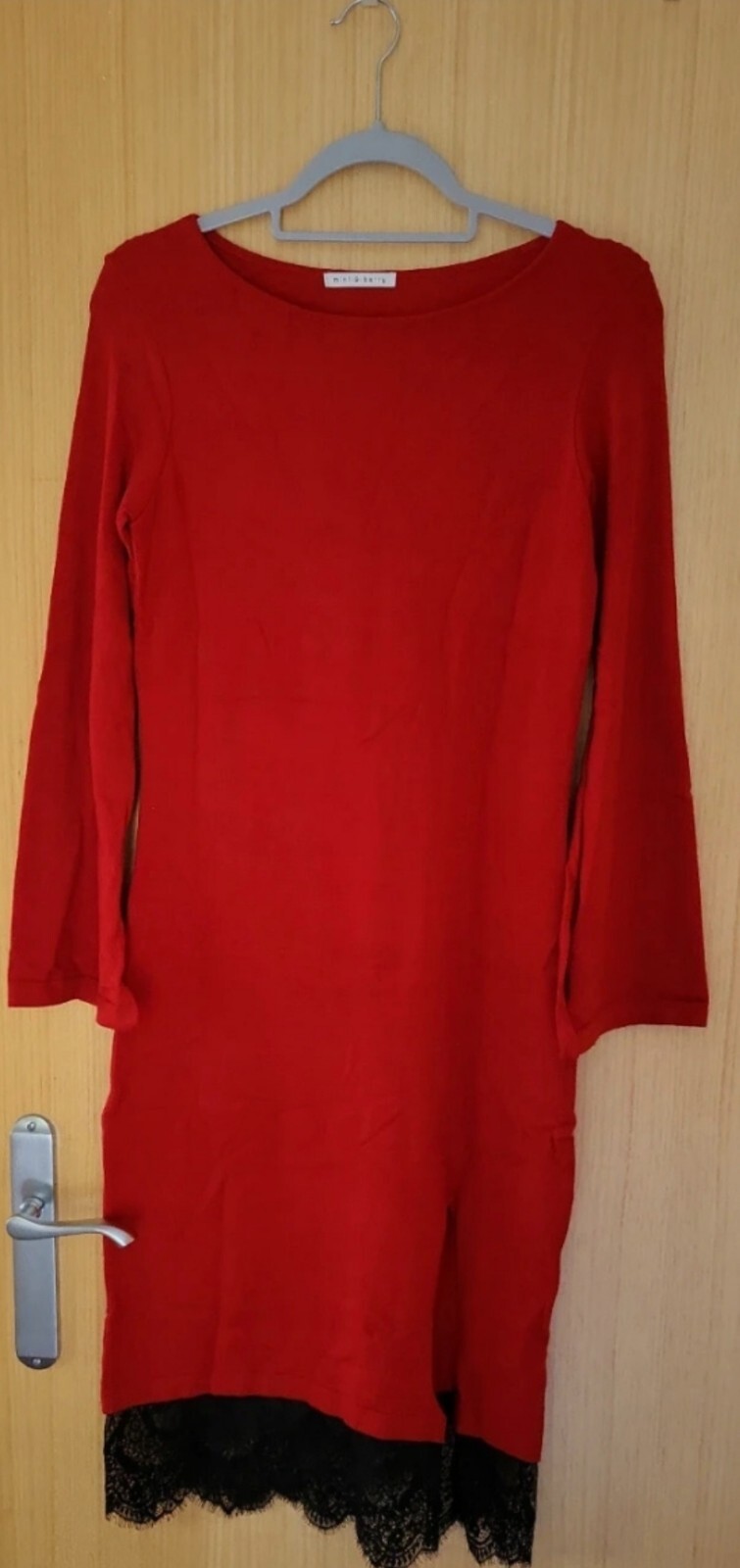 New Womens ‘Mint & Berry’ Beautiful Red & Black Slit Dress Size Small