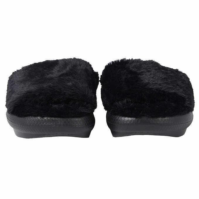 32 Degrees Heat Plush Fuzzy Warm Slippers Faux Fur Cushion Slides, Black