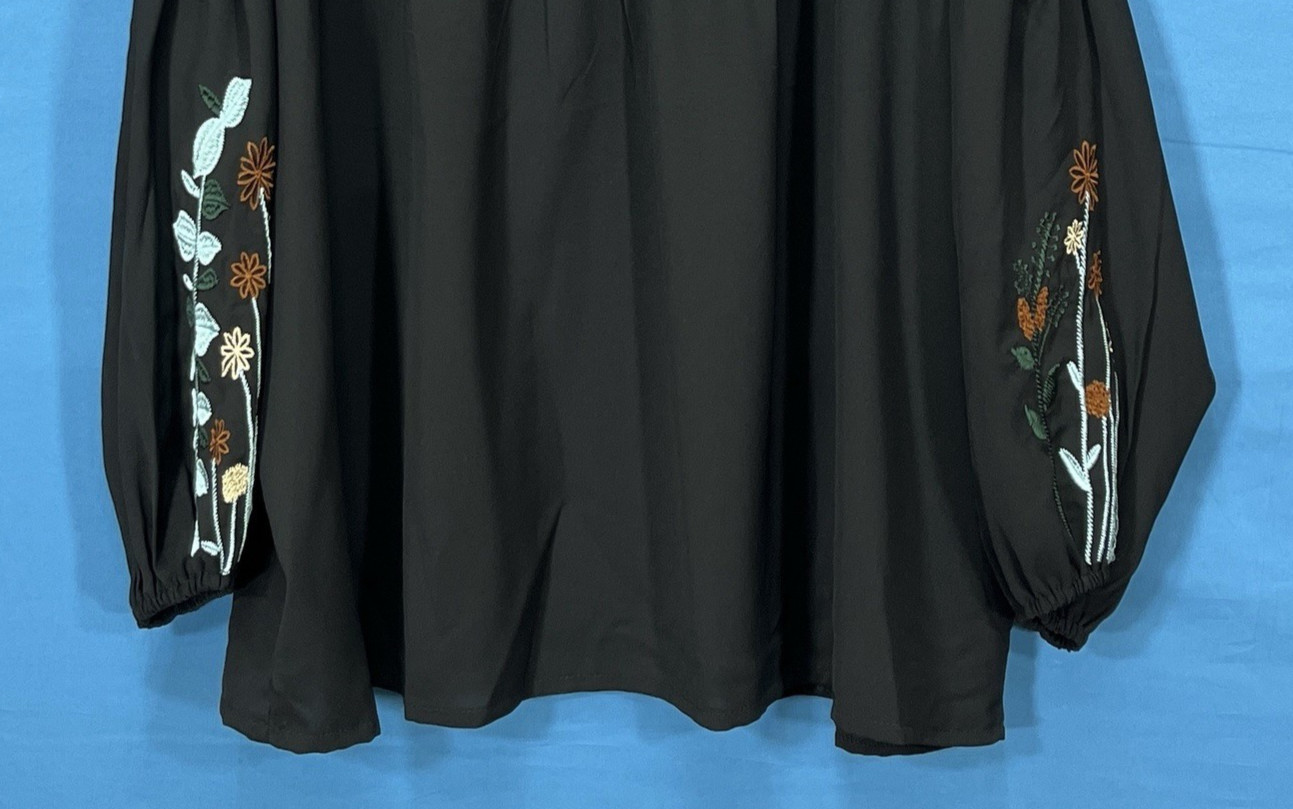 SHEIN CURVE Black THIN Poly Twill FLORAL EMBROIDERED Balloon Sleeve TOP Sz 2XL