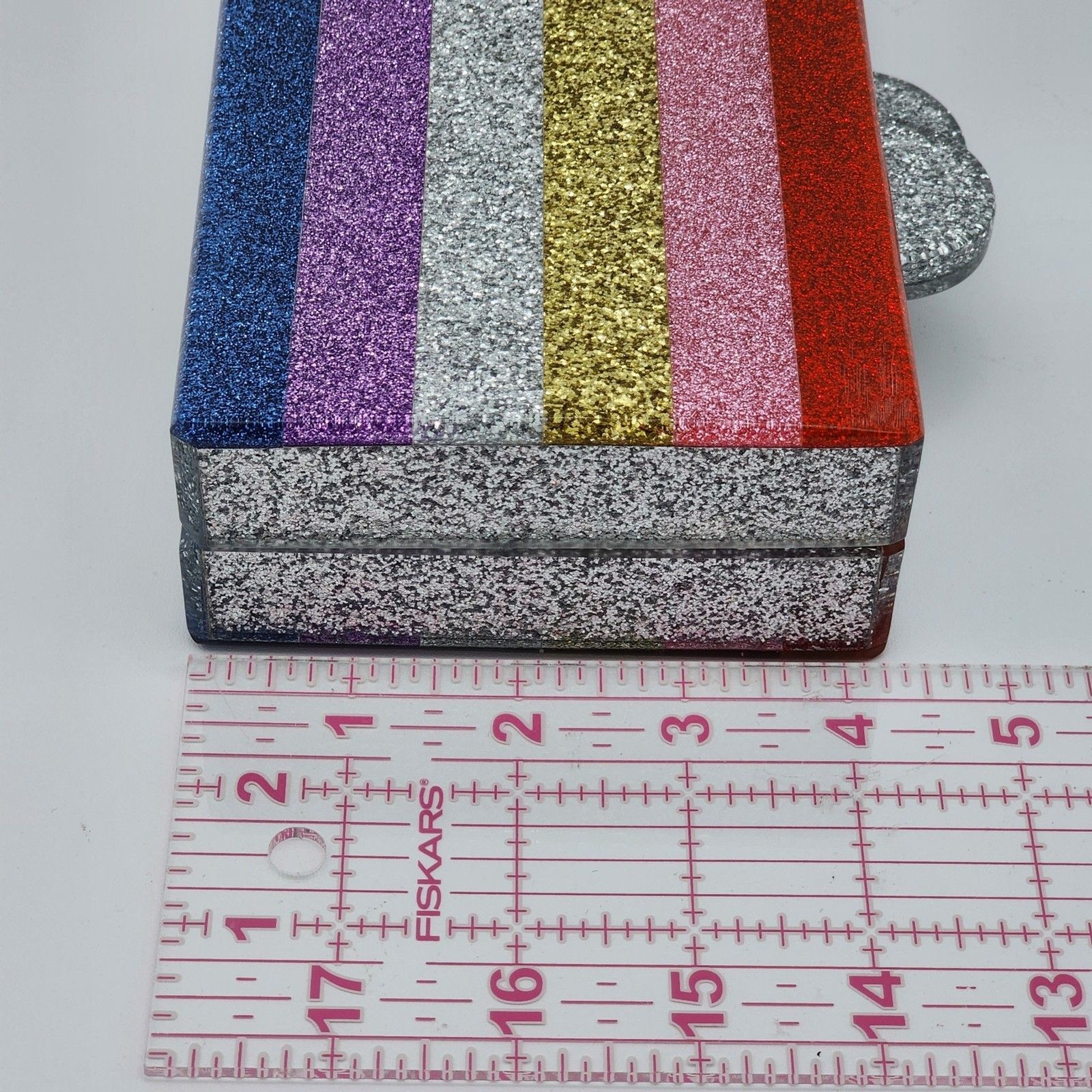 Elizabeth Sutton Collection Acrylic Glitter Rainbow Chain Crossbody Bag Clutch