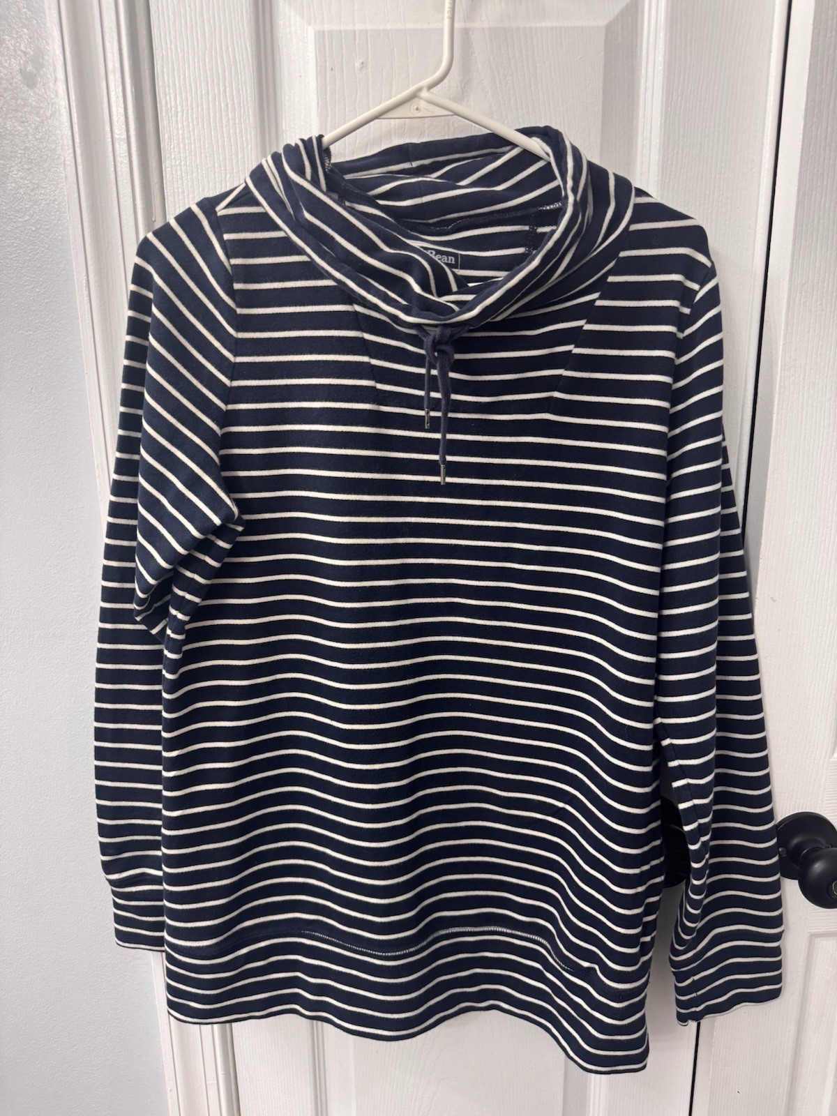 L.L.Bean Women’s M Reg Navy White Striped Drawstring Cowl Neck Pullover Top