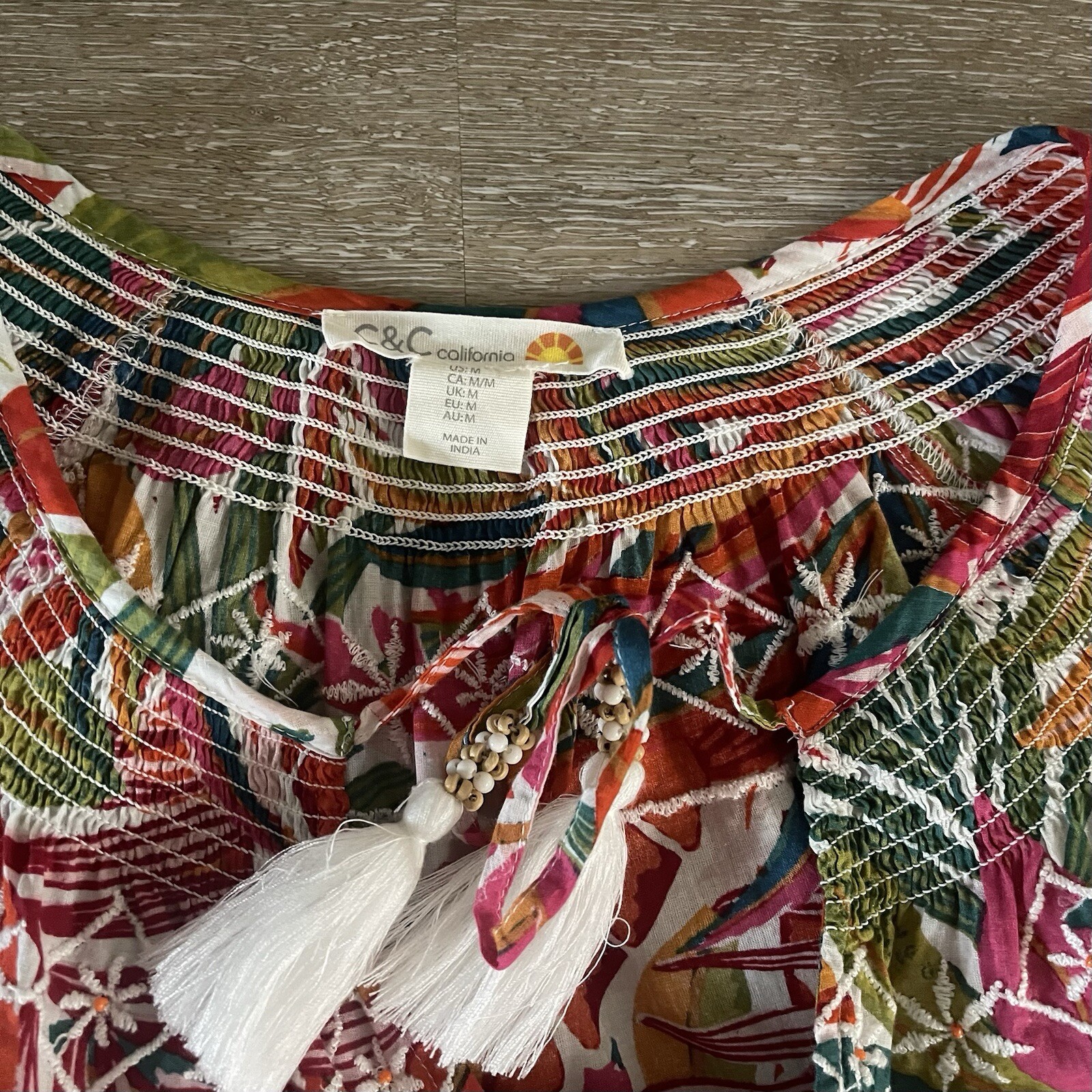C&C California Top Womens M Tropical Floral Smocked Tassel Tie Neck Cotton Pink