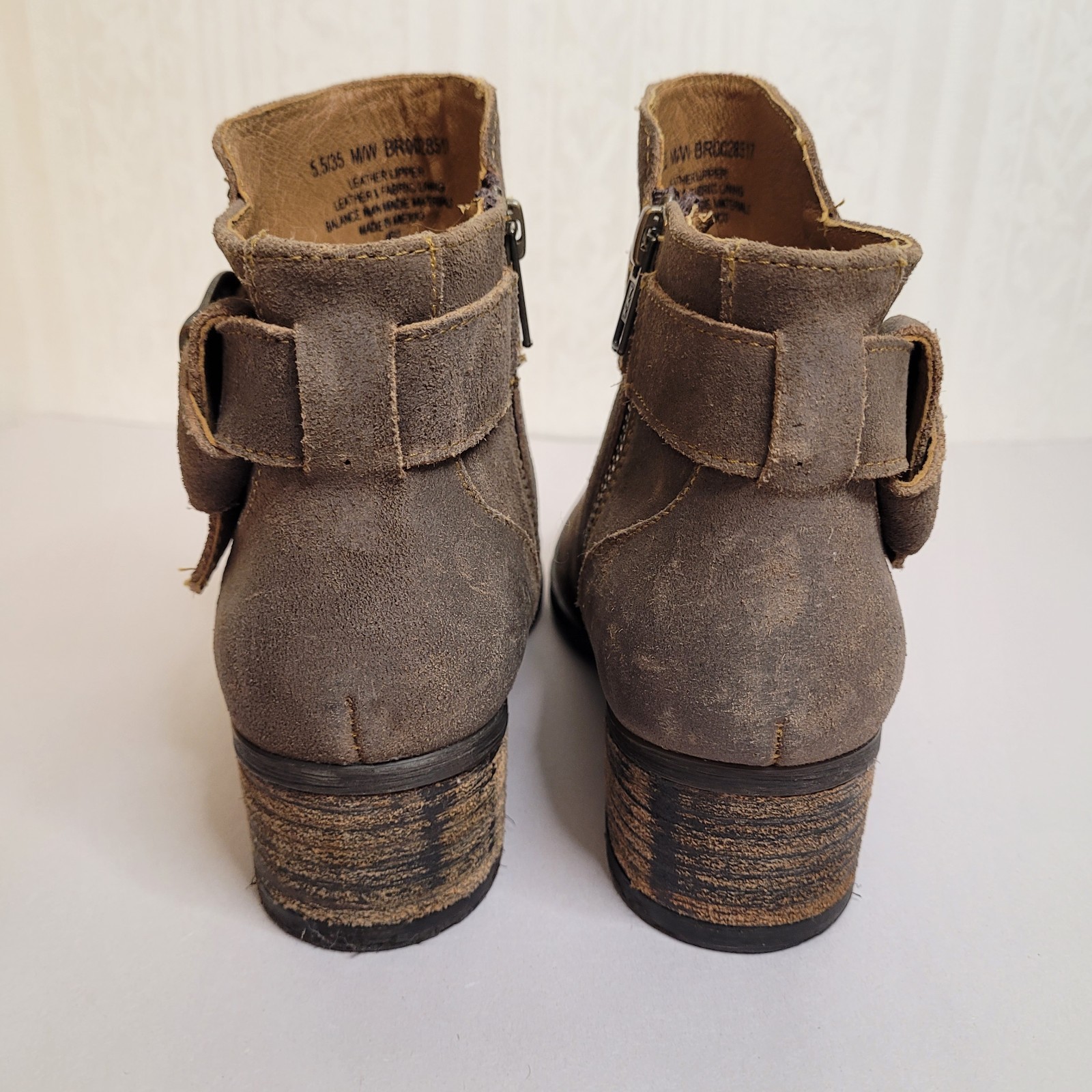 Born Morocco Distressed Tan Rugged Boho Leather Ankle Boots Size 5.5 EU 35