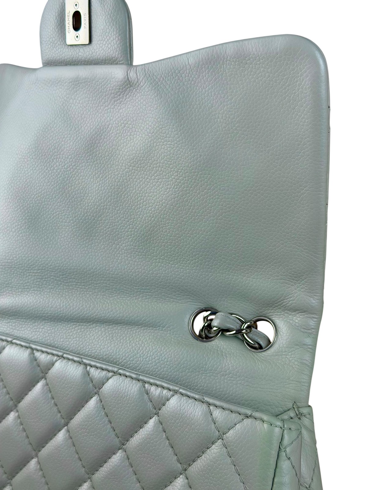 Size OS – Chanel Light Sage Green Medium Classic Flap Shoulder Bag 2008 / Pre-Ow