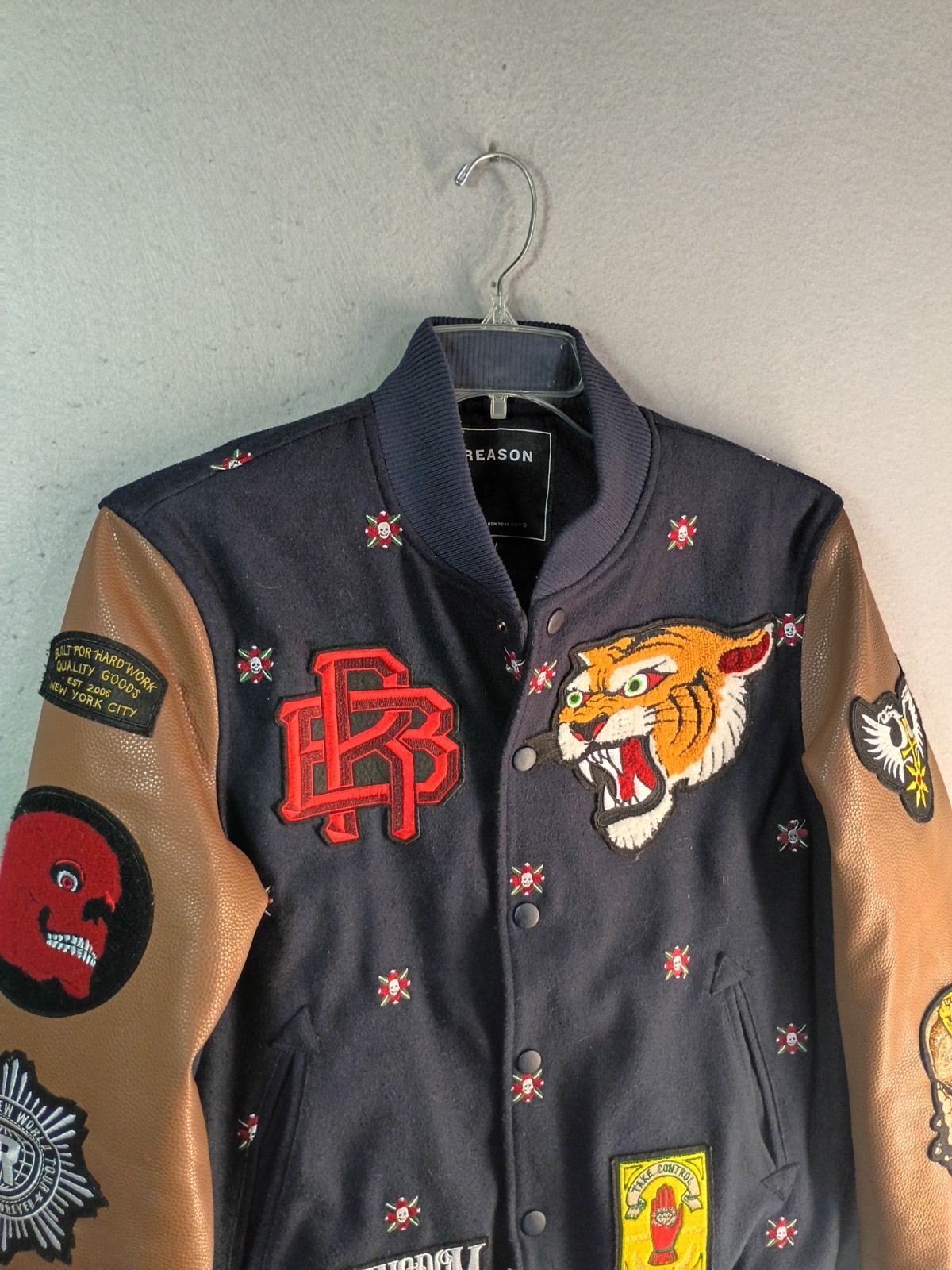 Reason Clothing Kingdom Varsity Jacket Adult Medium Navy Brown Faux Leather