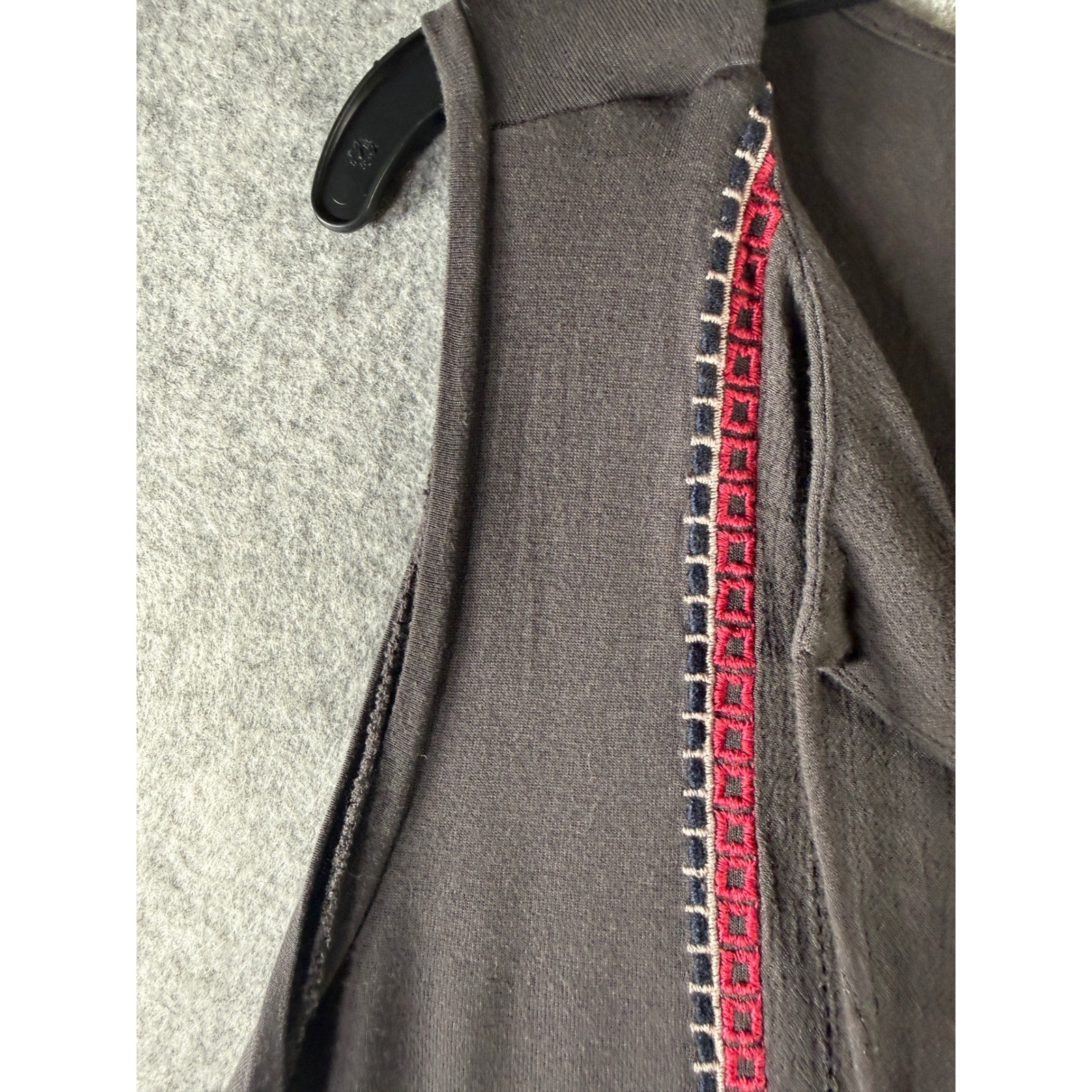 Ann Taylor LOFT Womens Medium Grey Embroidered Tassel Boho Sleeveless Blouse Top