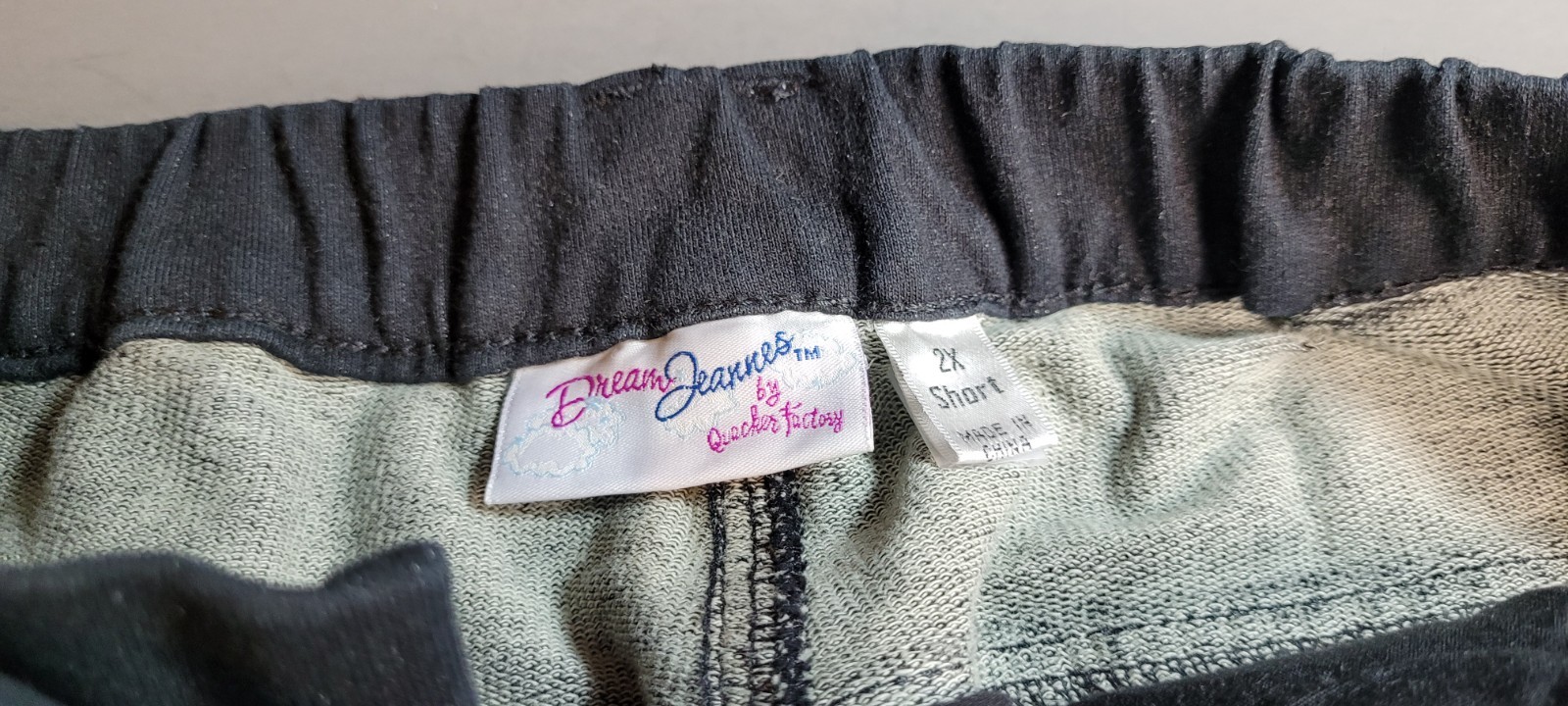 Dream Jeannes by Quacker Factory Pants Women’s Size 2X Short Black Rhinestone