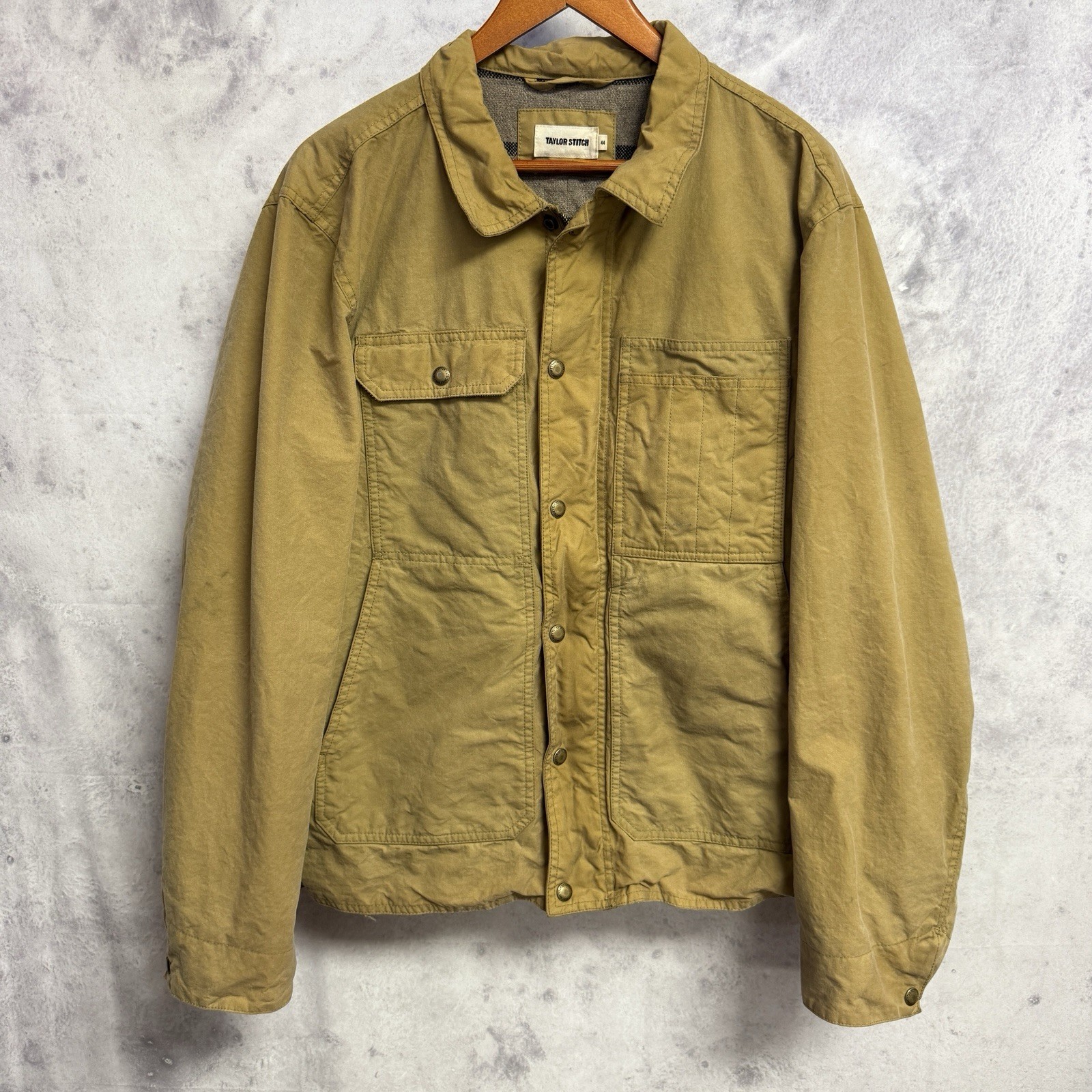 Taylor Stitch Jacket Mens 44 XL Brown Waxed Cotton Canvas Lined Chore Coat Zip