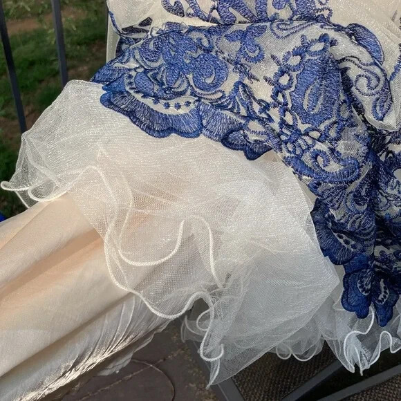 NWT Chi Chi London ivory tulle and navy lace over the tulle Kelsey dress sz. 18