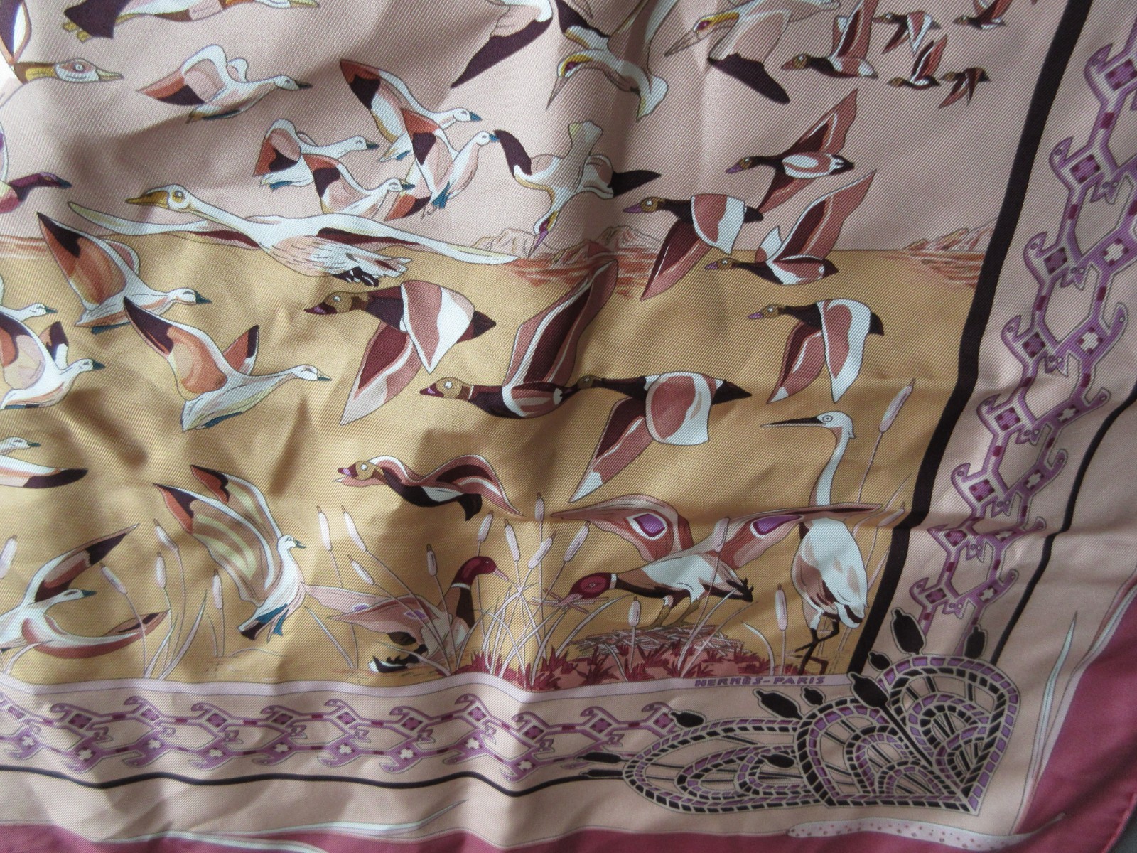 HERMES Libres Comme L’Air swan bird duck silk 90 cm 35 in square scarf
