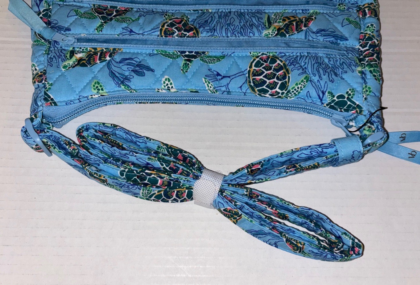 NWT Vera Bradley Trio Zip Hipster Crossbody Bag Sea Turtles And Coral