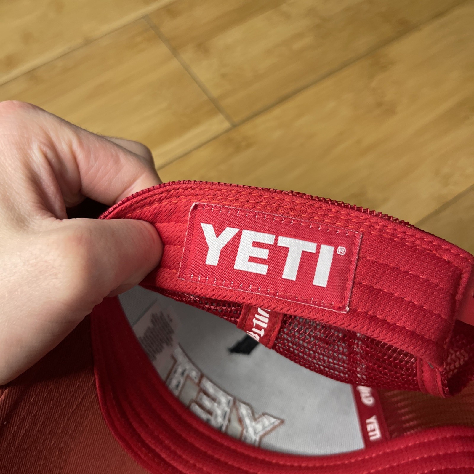 YETI Coolers Red Washed 2Tone A-Frame Mesh USA Flag Patriotic Snapback Hat VG