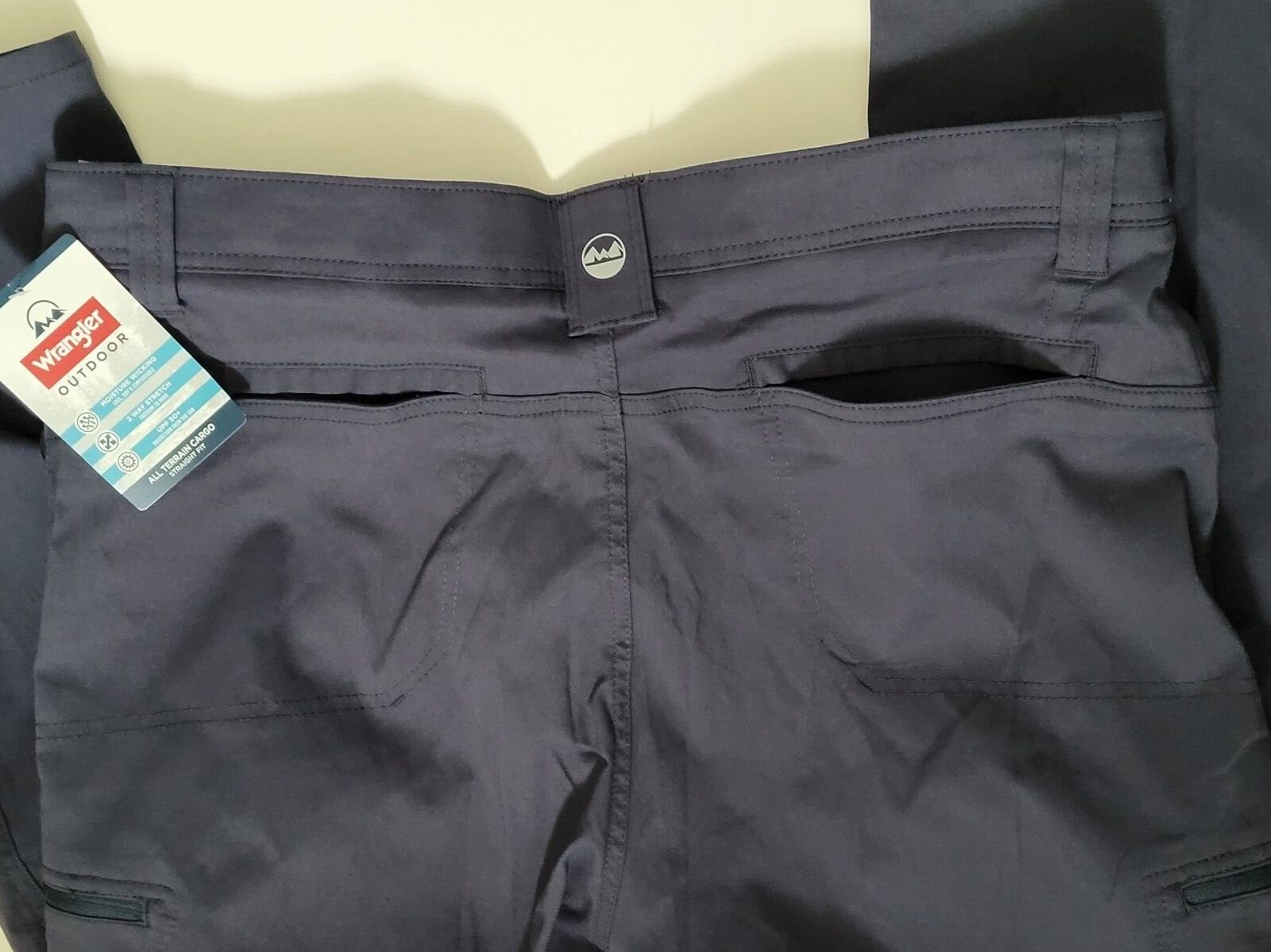 Wrangler Men’s Outdoor Performance Cargo Pant Flex Waistband