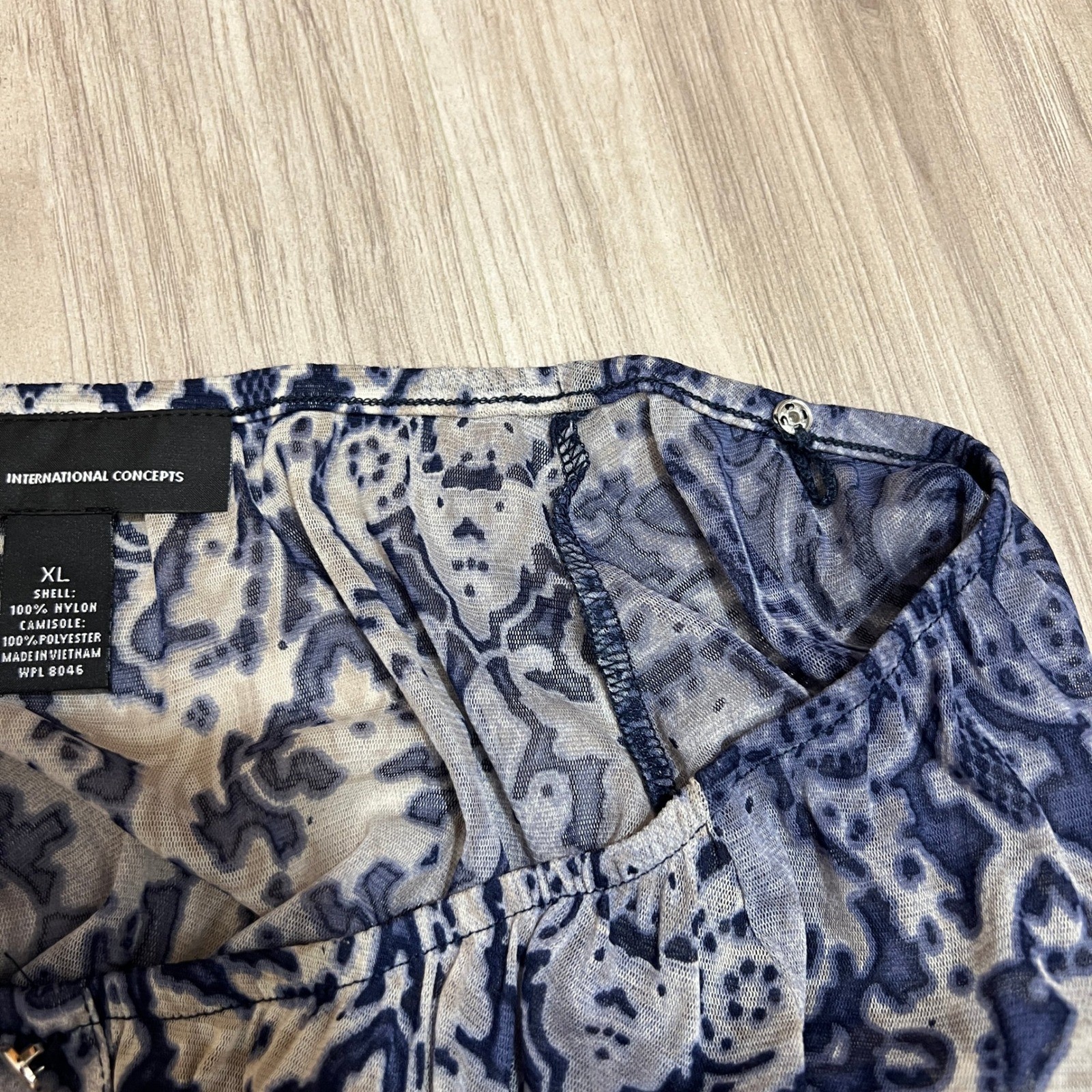 INC International Concepts Mesh Blouse XL Blue Gray Damask Paisley 3/4 Sleeve