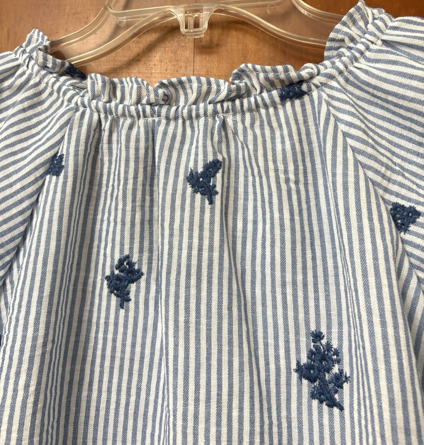 FIG FLOWER EMBROIDERED RUFFLE TOP 1X/2X STRIPED BELL SLV COASTAL PREPPY COQUETTE