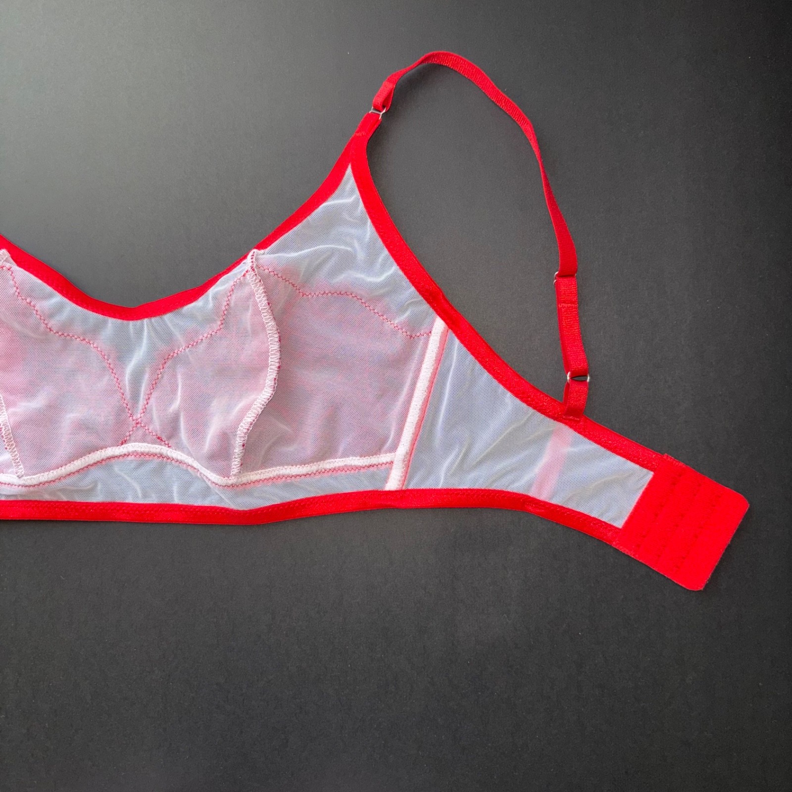 Handmade White Sheer Mesh Retro Red Chantilly Lace Bralette Bra Bustier 34B 32C