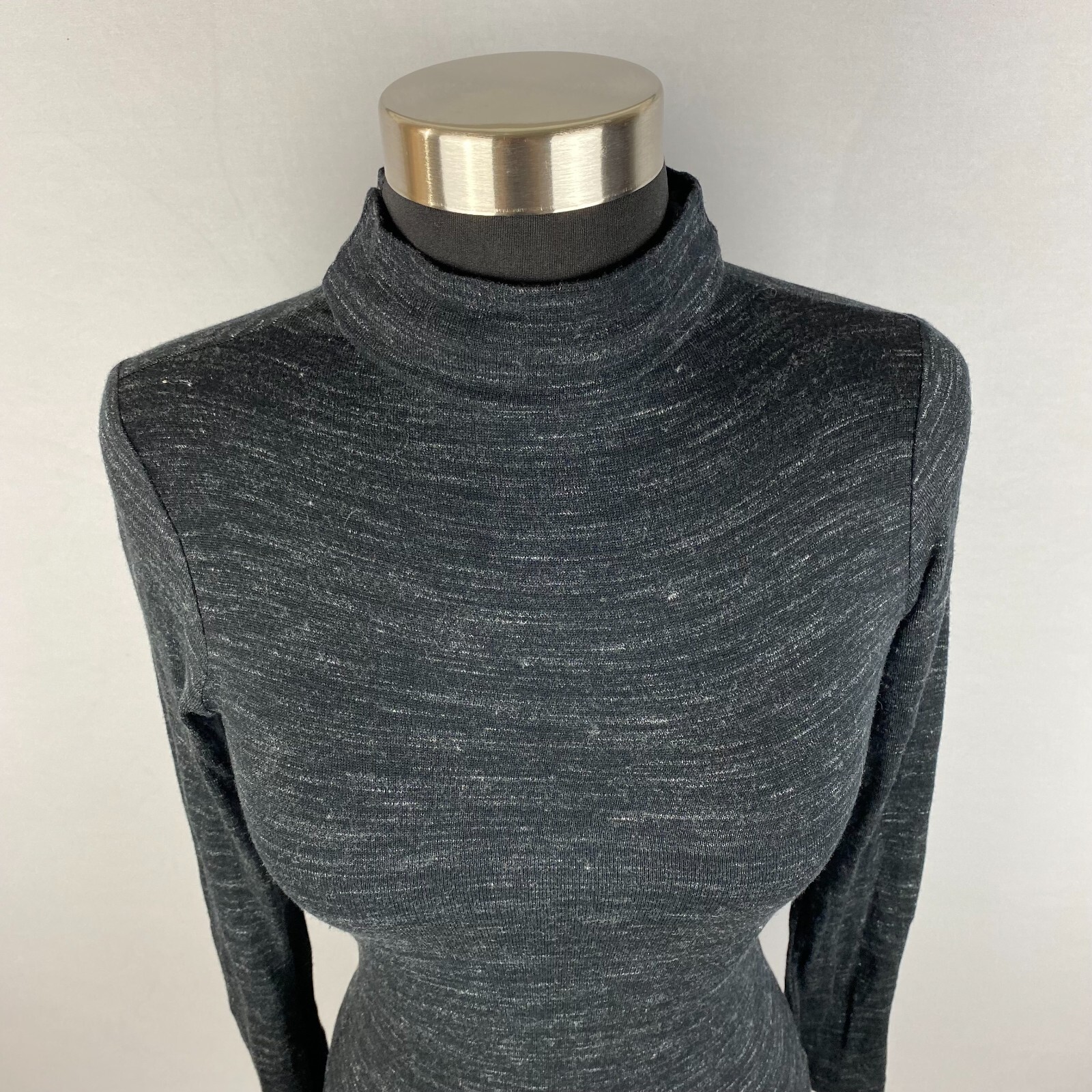 Club Monaco Womens XS Wool Viscose Turtleneck Top Long Sleeve