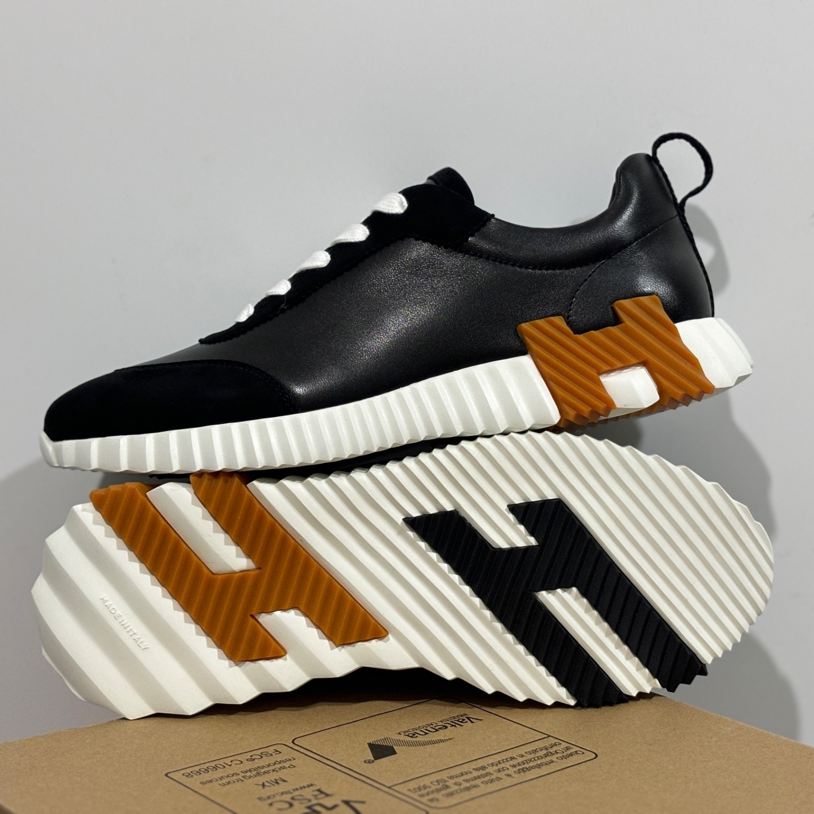 Men Hermes Bouncing Sneakers Black Leather Suede White Rubber Sole Casual Shoes