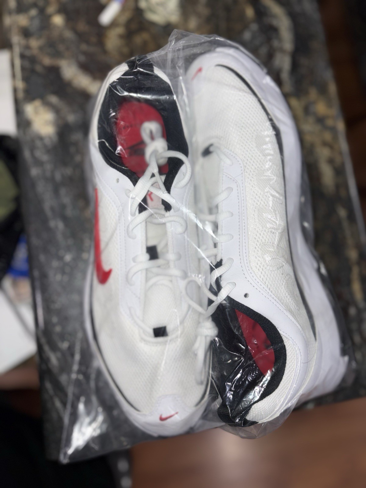 Nike Air Max AP Men’s Size 12 New But No Box