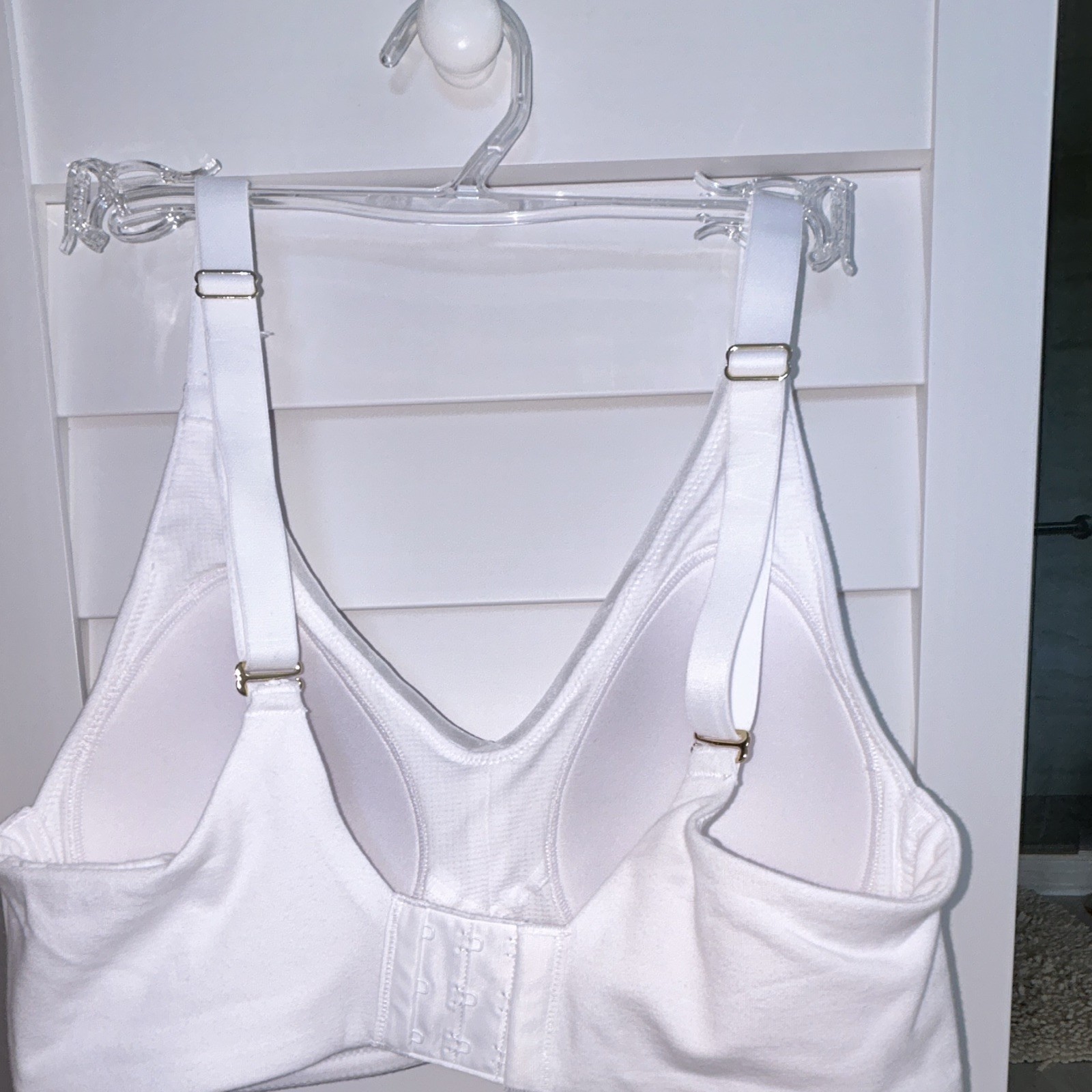 Bali Double Support Wireless Full Coverage, White Size small, fits 32B-34C