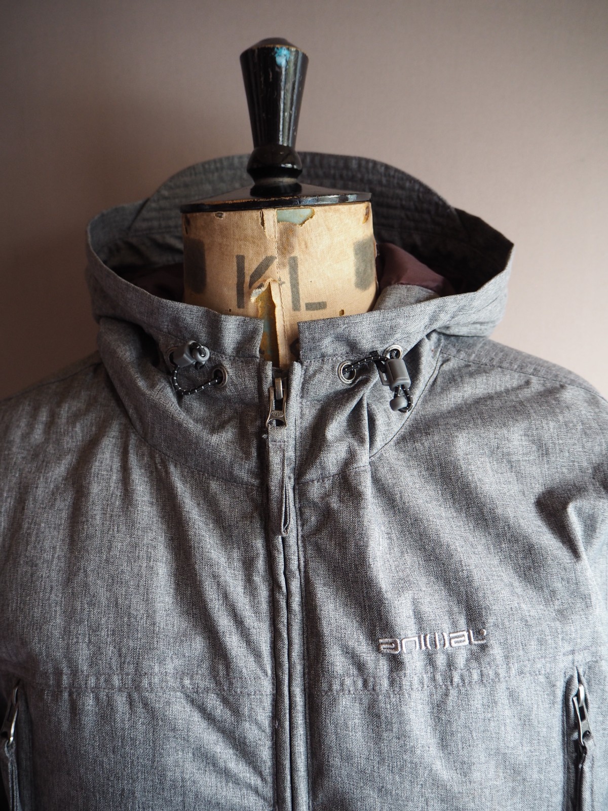 Animal Down Jacket Mens Size M Grey Hooded Insulated Winter