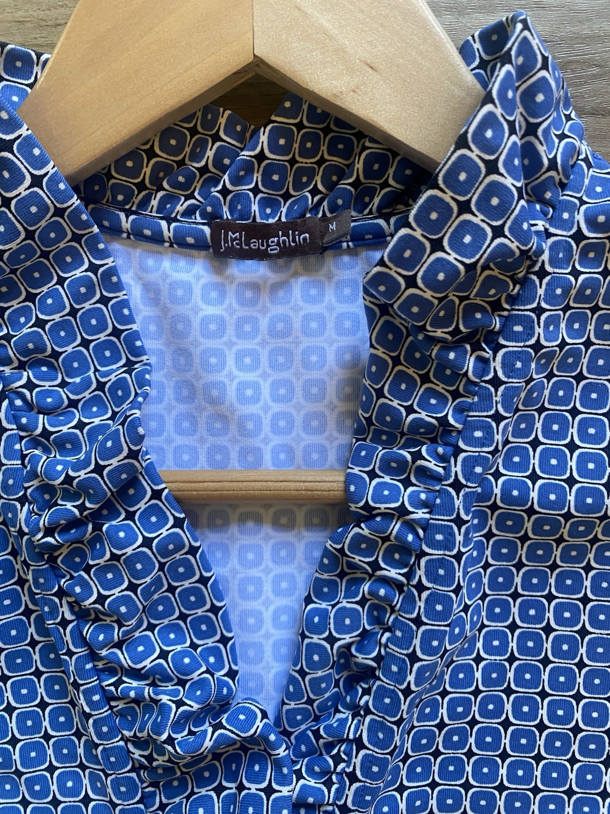 J.McLaughlin Blue Geometric 3/4 Sleeve Ruffle Collar V Neck Women’s Medium Shirt